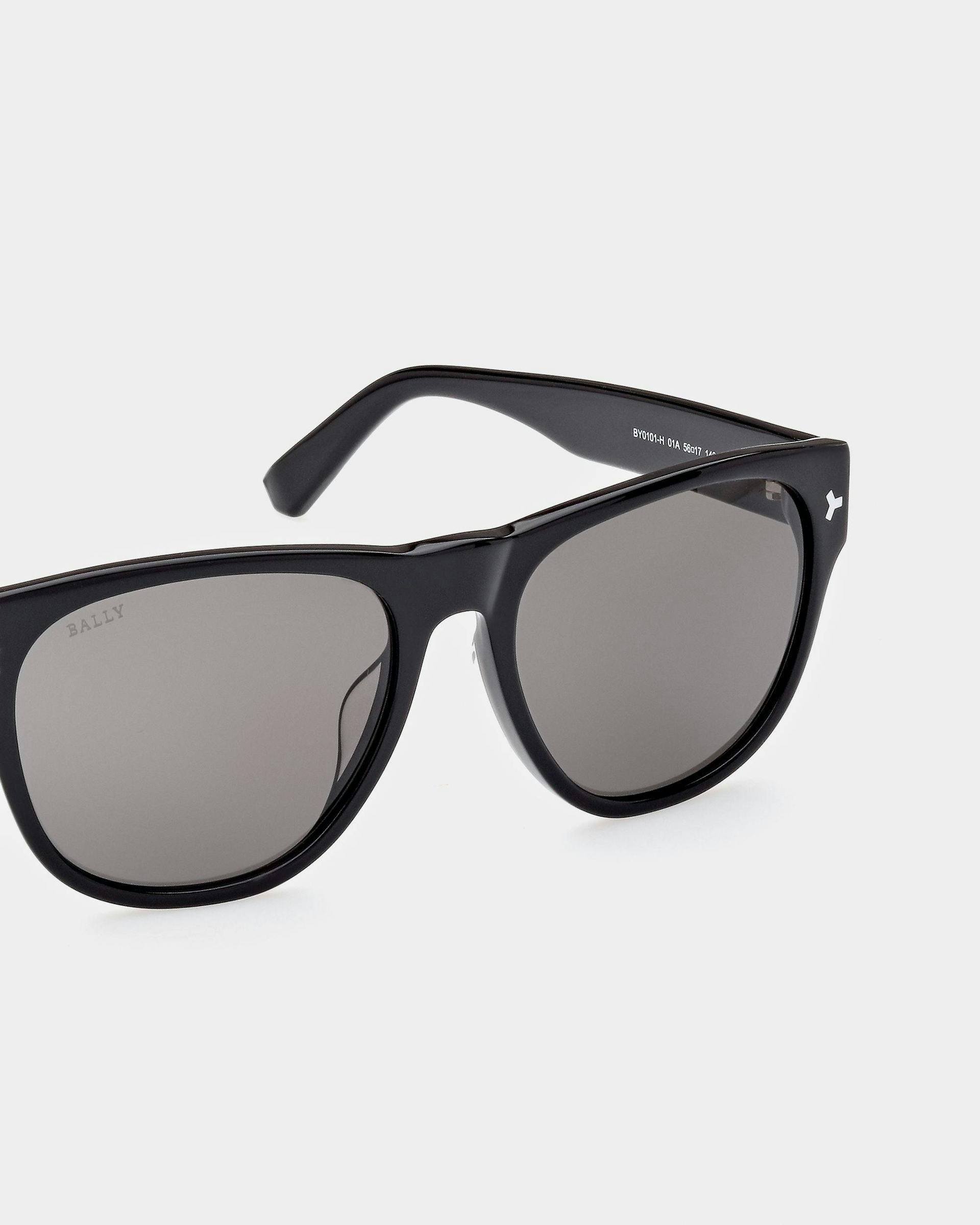 Medel Acetate Sunglasses In Black - Men's - Bally - 02