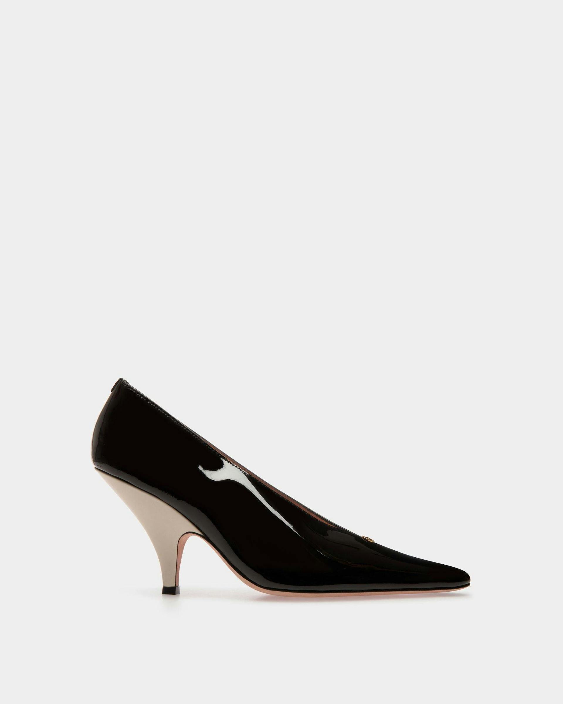 Katy Pumps In Black And Bone Leather - Women's - Bally - 01