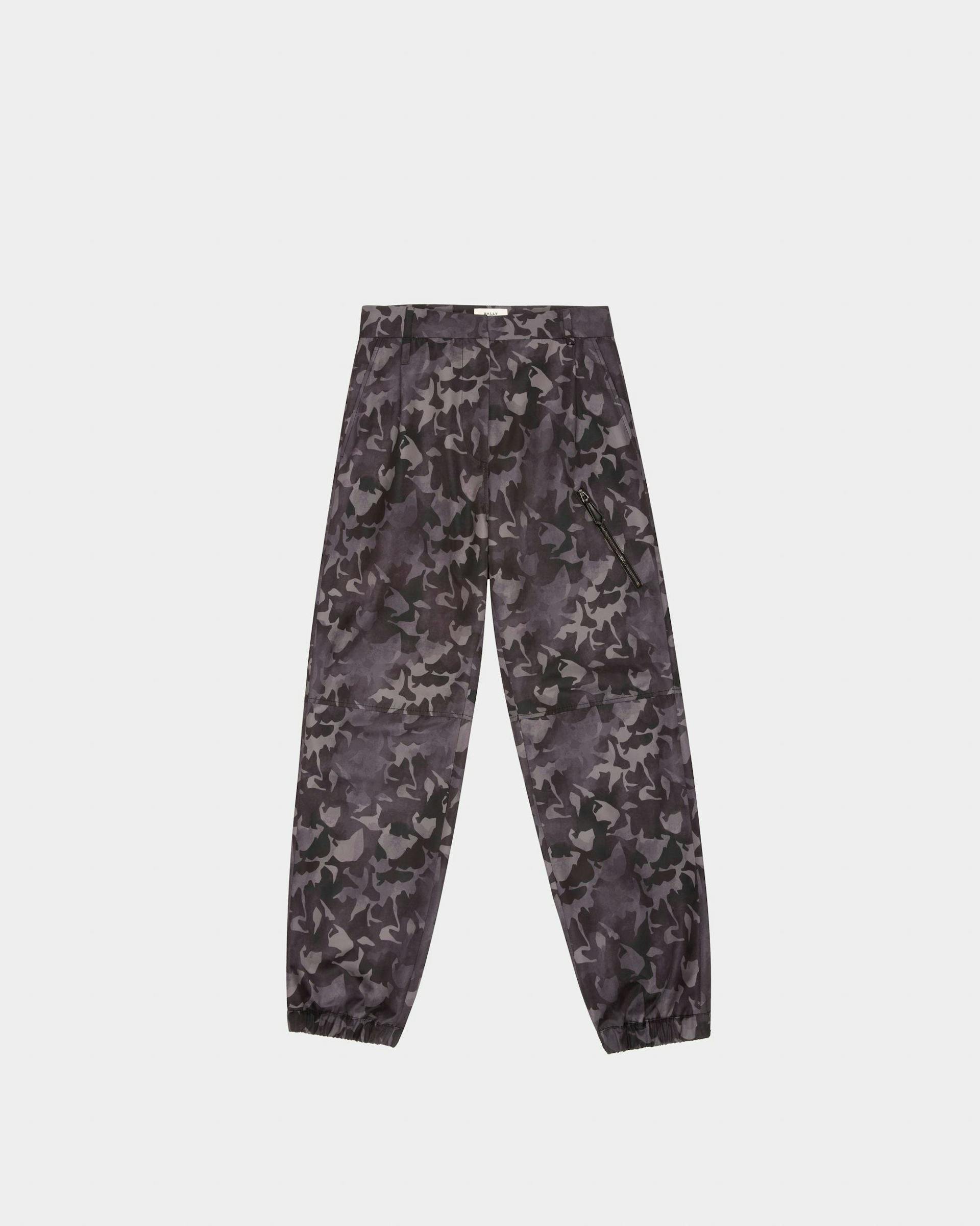 Pantalonic Camouflage In Nylon Riciclato Neri - Donna - Bally - 04