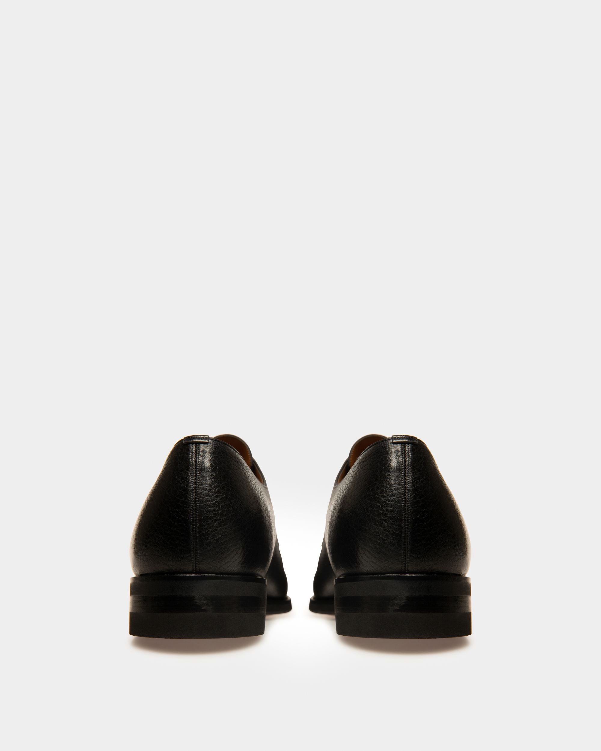Chaussures Pour Homme En Cuir Noir Verni A La Main - Homme - Bally - 02