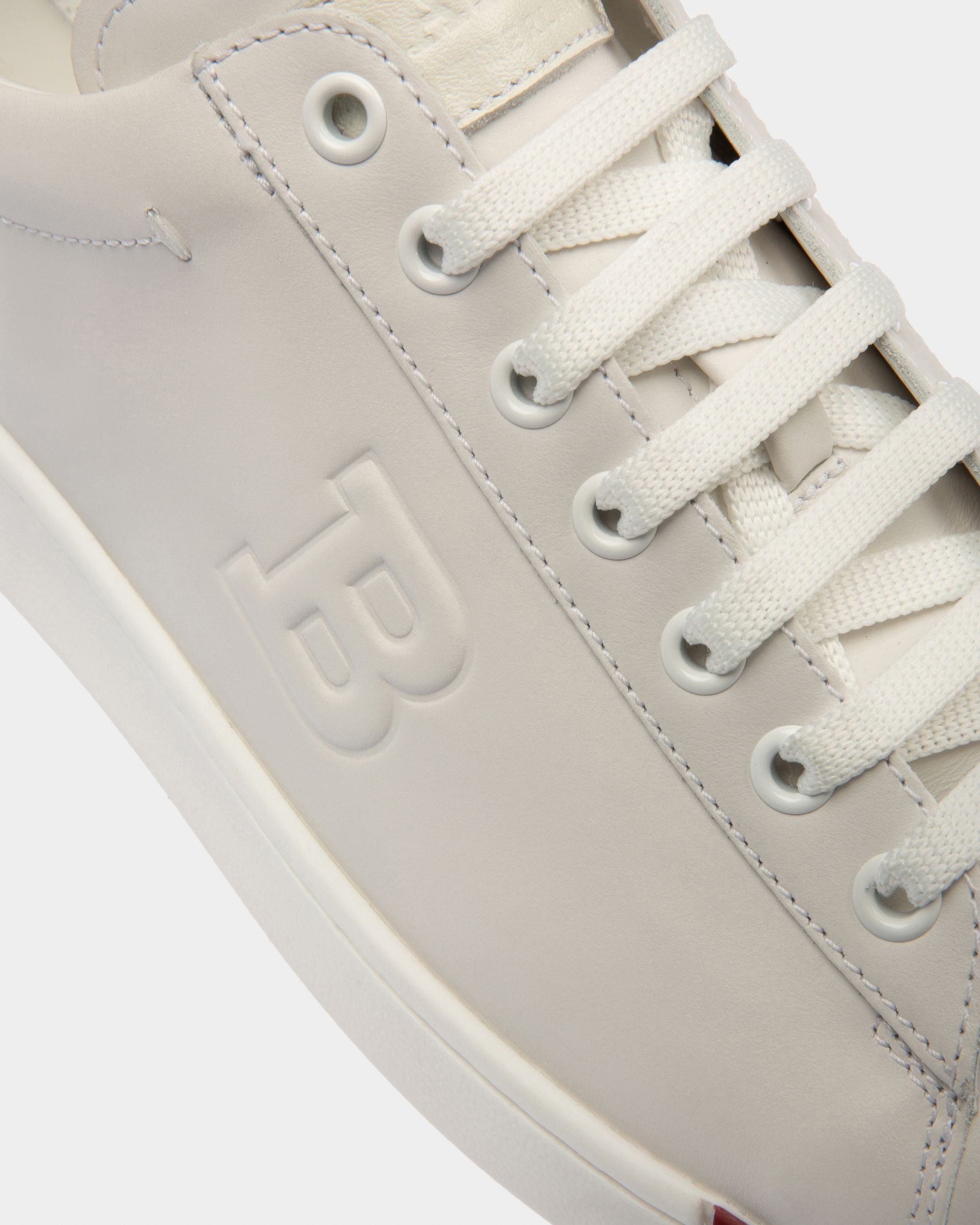Wivian Sneaker Aus Weissem Leder - Damen - Bally - 02