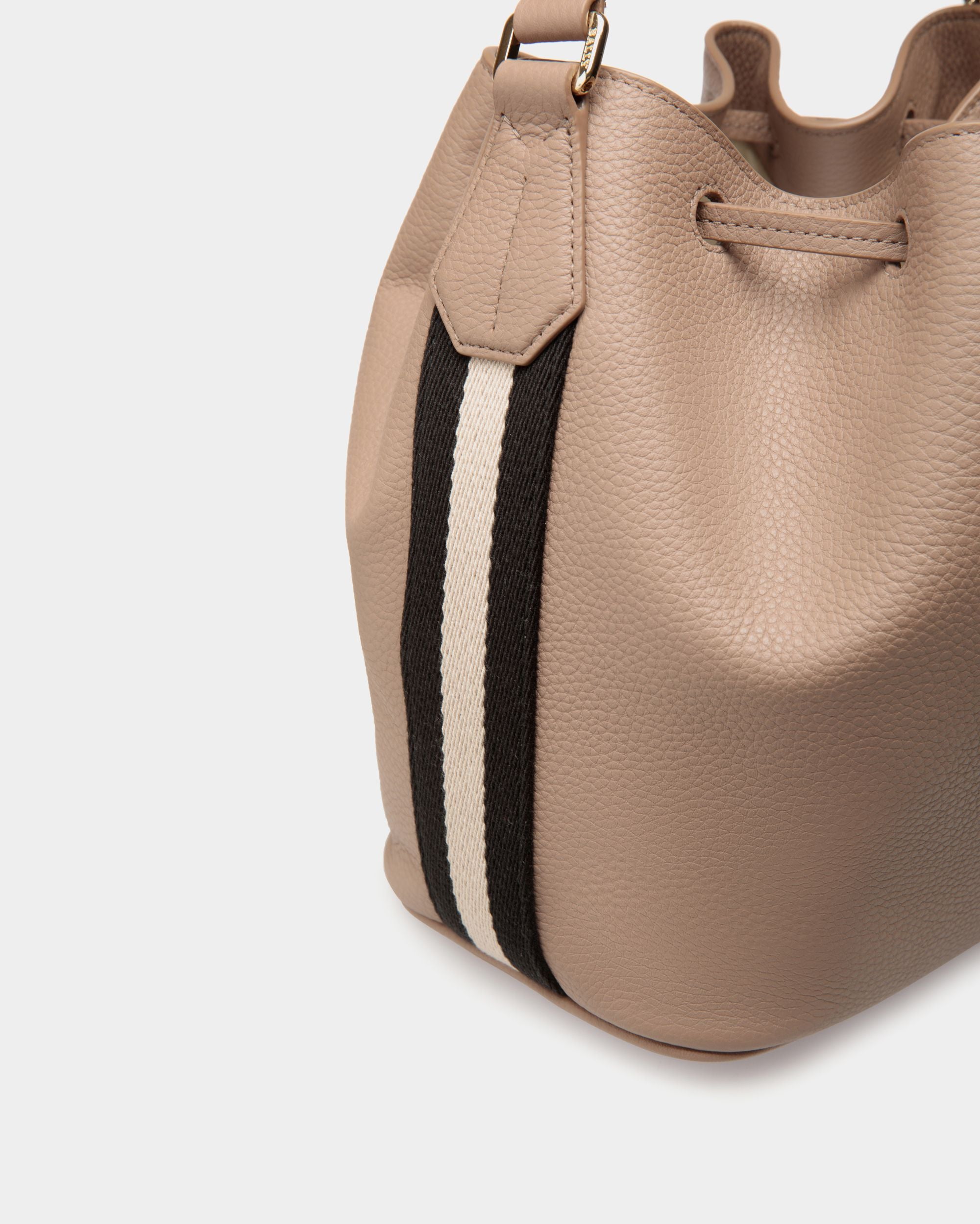 Drawstring In Beige Bovine - Women's - Bally - 05