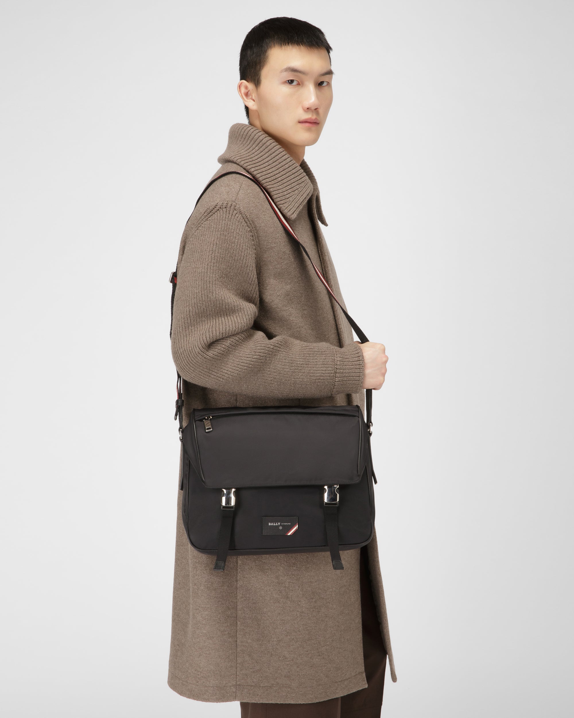 Messenger Bag In Black Recycled Nylon - Men's - Bally - 02