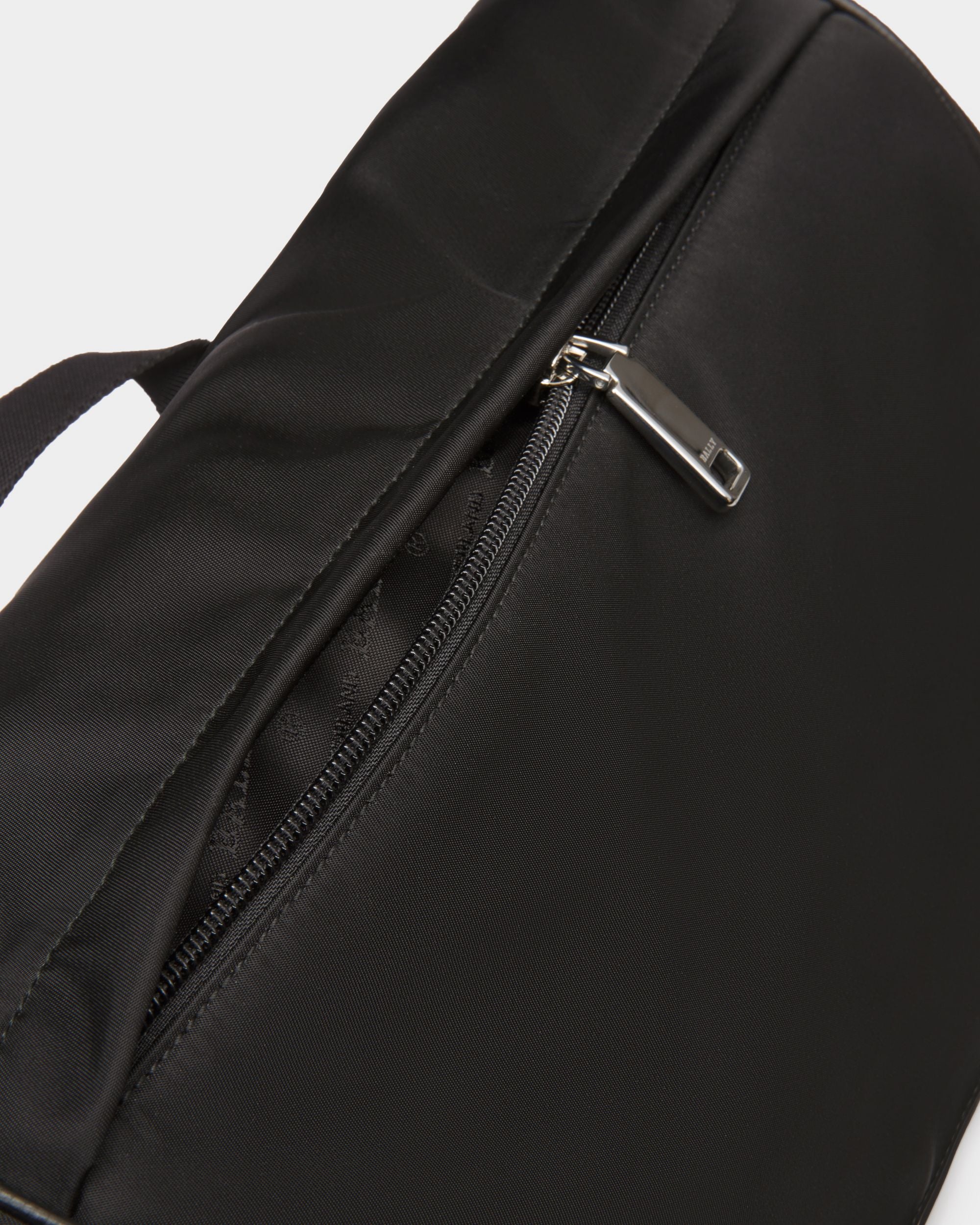 Messenger Bag In Black Recycled Nylon - Men's - Bally - 03