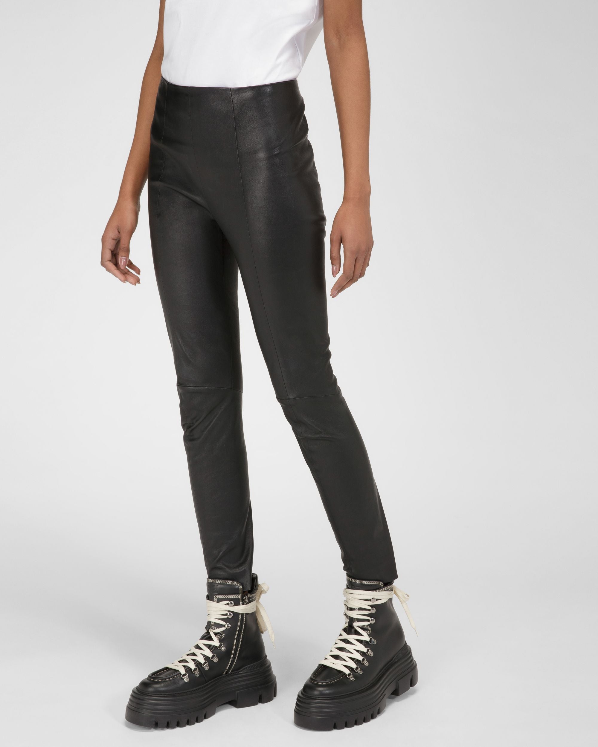 Leggins In Nappa Colore Nero - Donna - Bally - 01