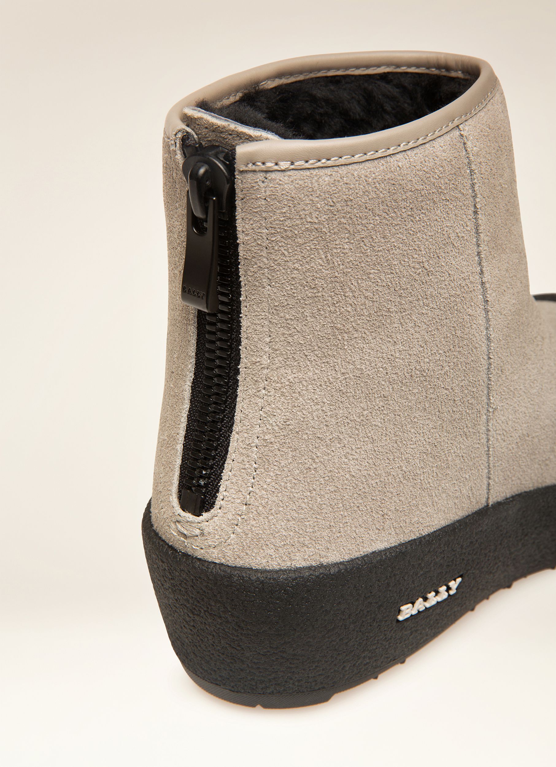 Botte Curling En Daim Gris - Femme - Bally - 02