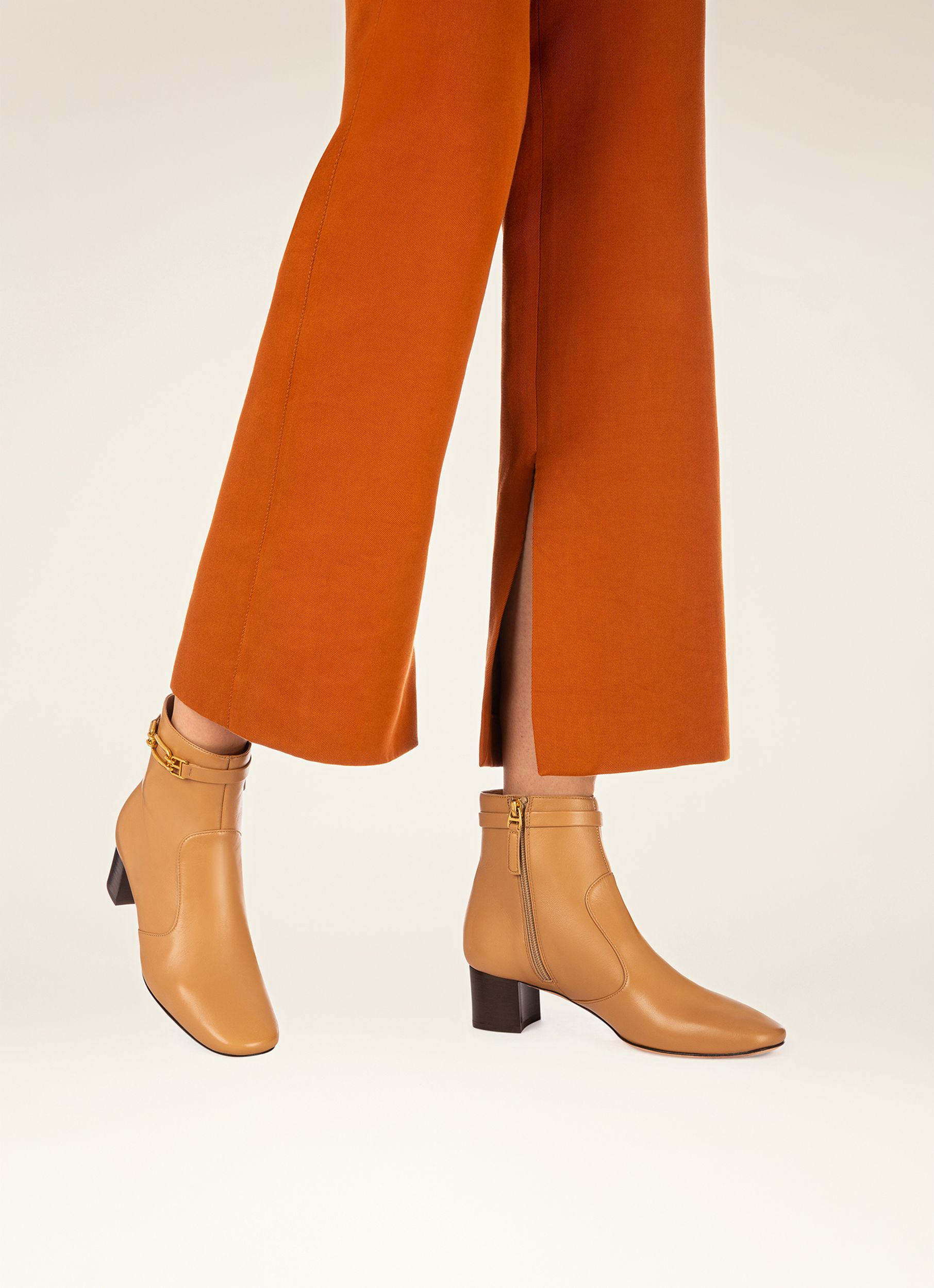 Doroti Bottes En Cuir Brun Clair - Femme - Bally - 05