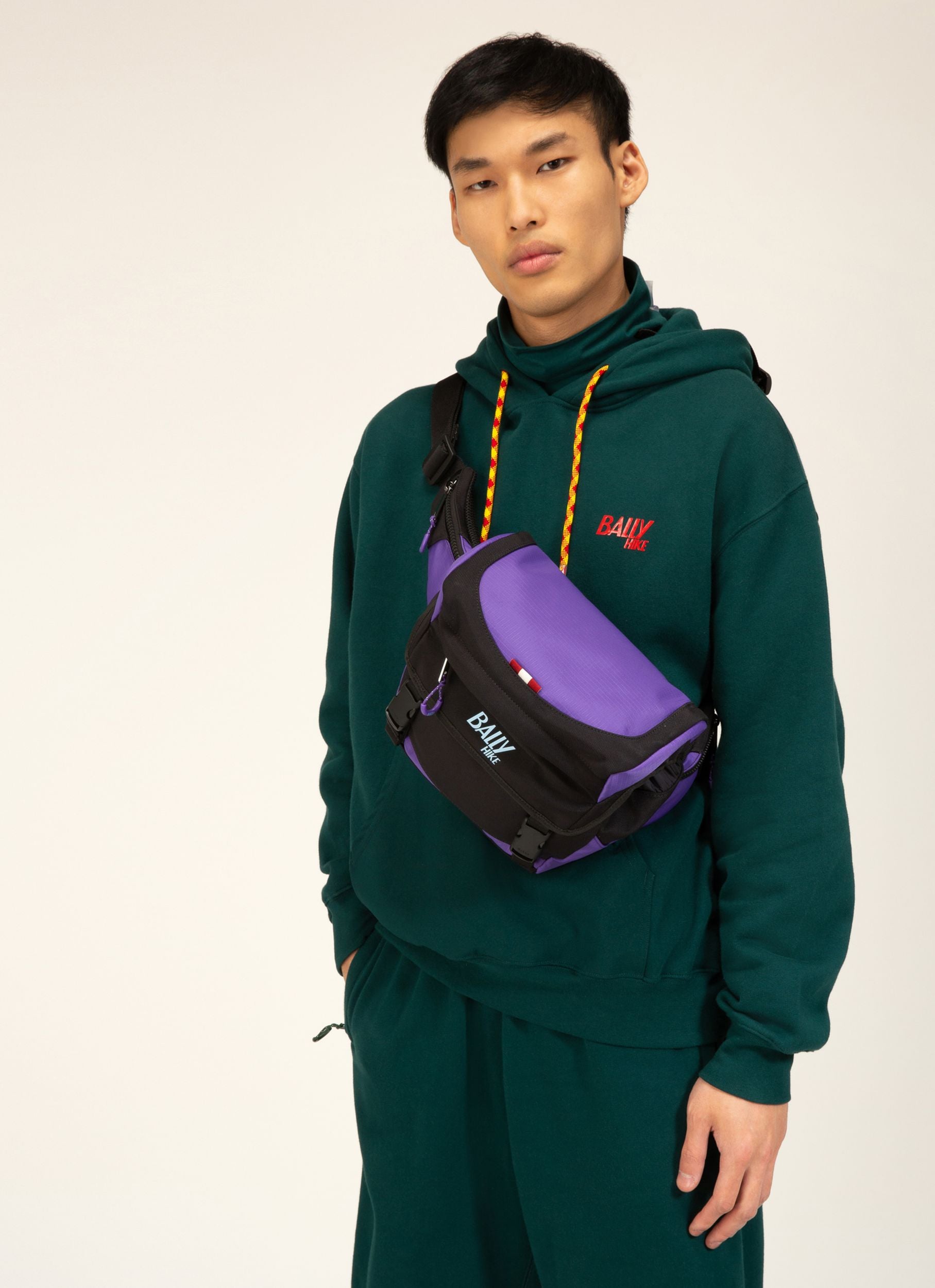 Bally Hike 4 Sac Banane En Tissu Violet & Noir - Homme - Bally - 02