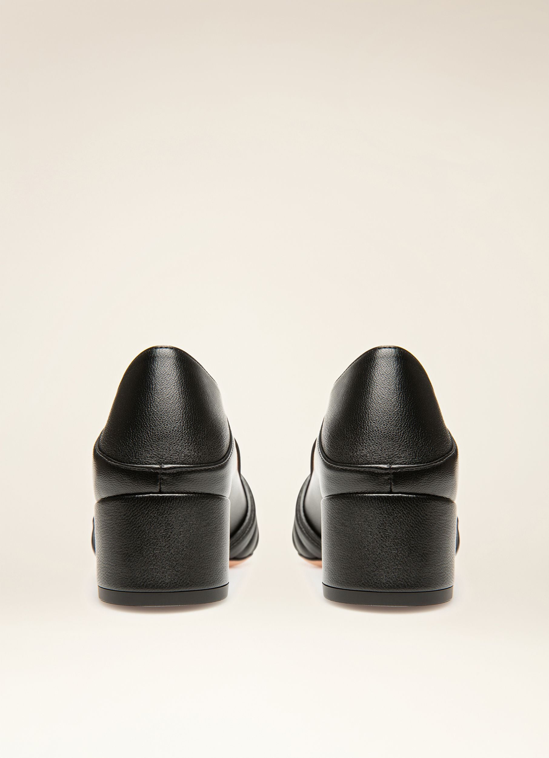 Bell Du Jour Pump in Black Leather - Women's - Bally - 03