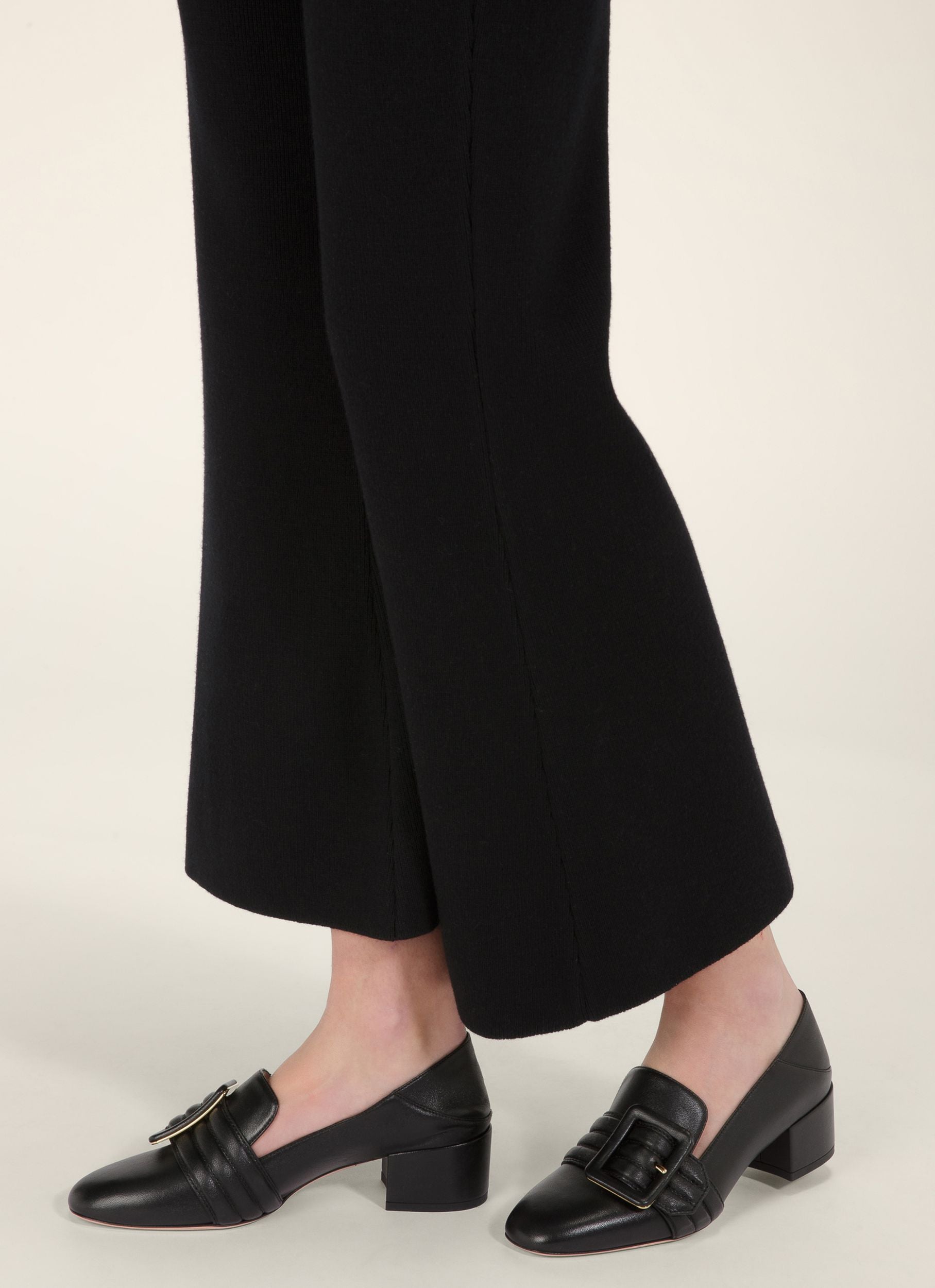 Bell Du Jour Pump in Black Leather - Women's - Bally - 06