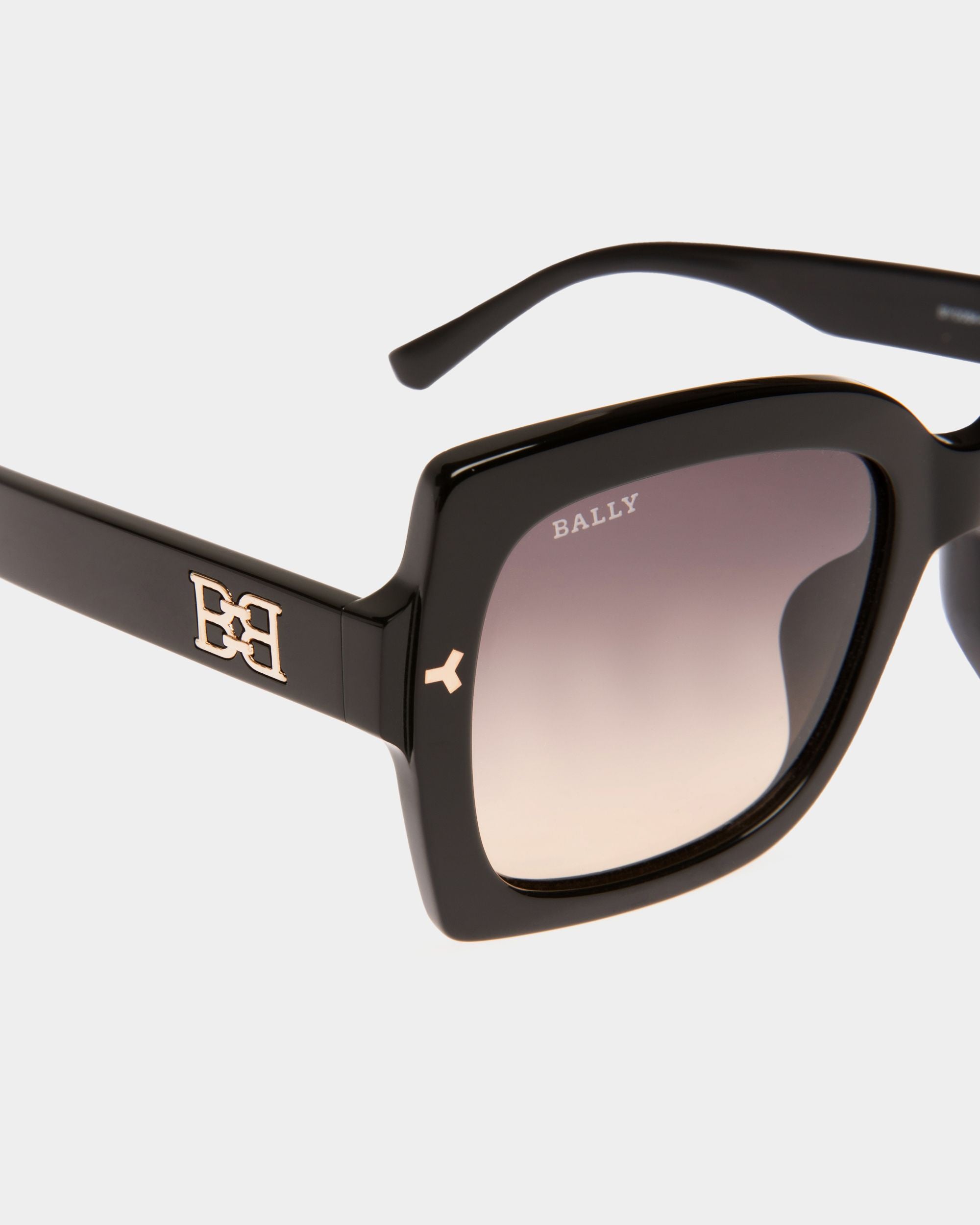 Aubrey Lunettes De Soleil En Acétate Noir Brillant Et Verres Jaunes Fumés Dégradés - Femme - Bally - 03