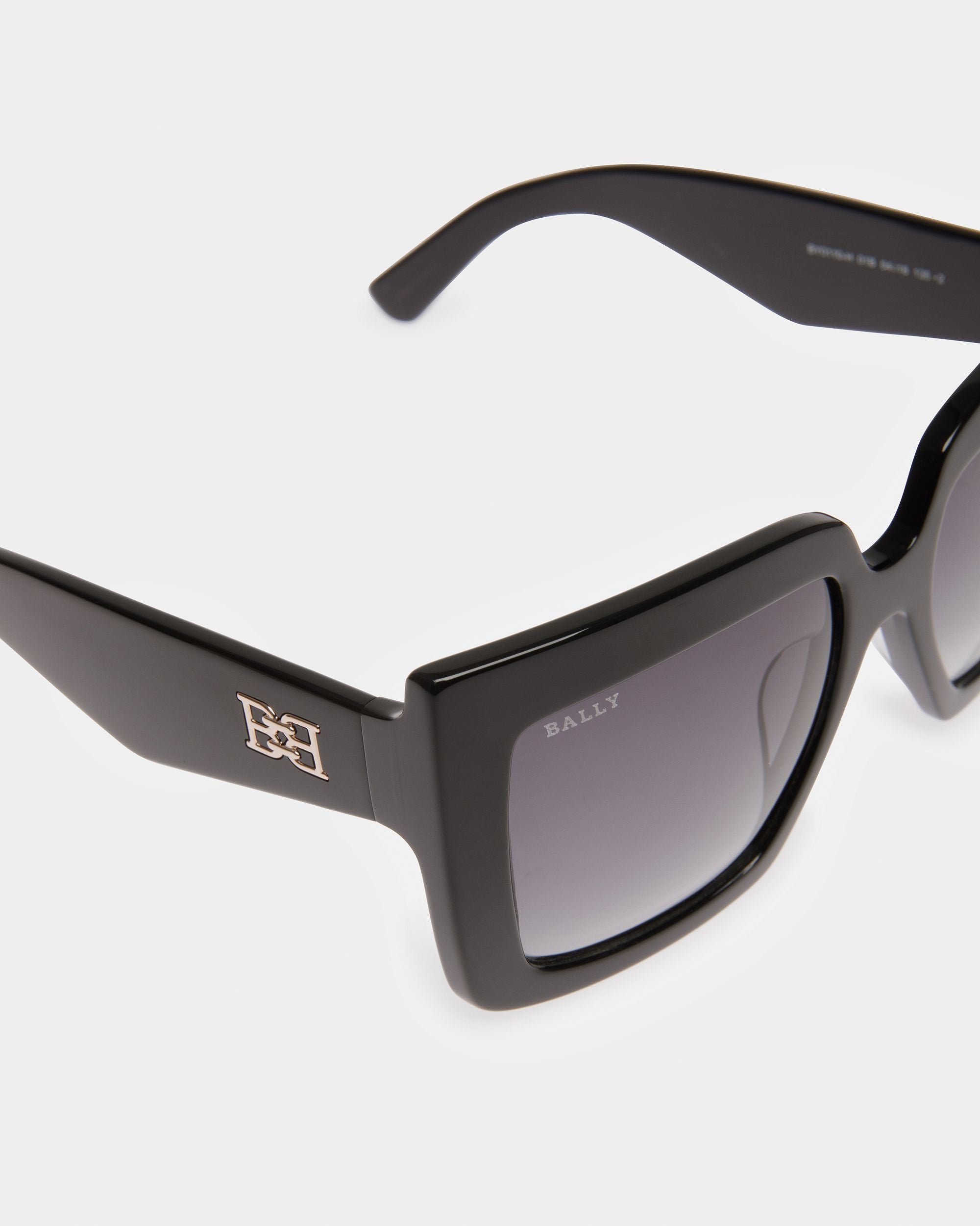Carla Rechteckige Oversized-Sonnenbrille In Schwarz - Damen - Bally - 04