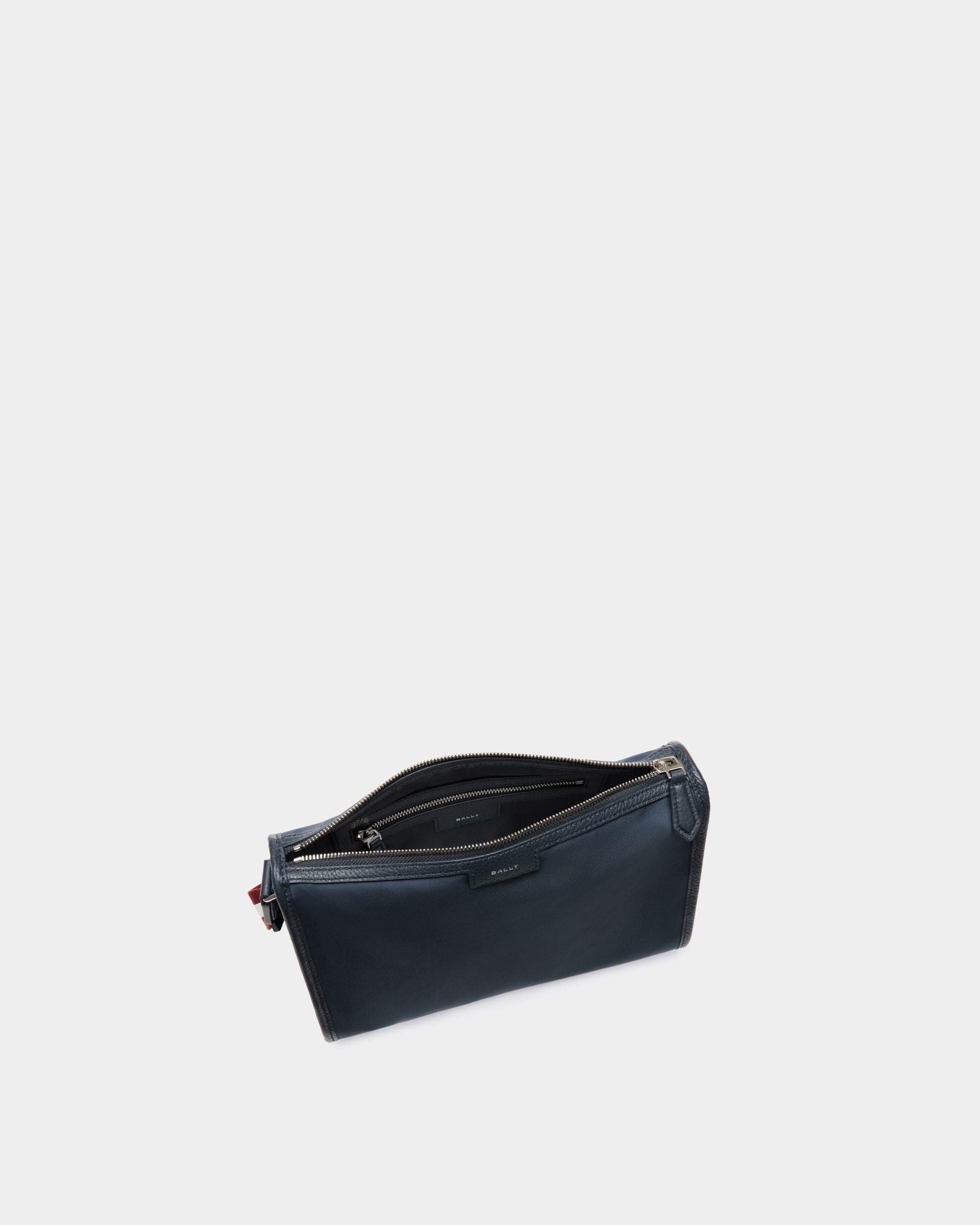 Kleine Code Umhängetasche Aus Nylon In Navy Blue - Herren - Bally - 04