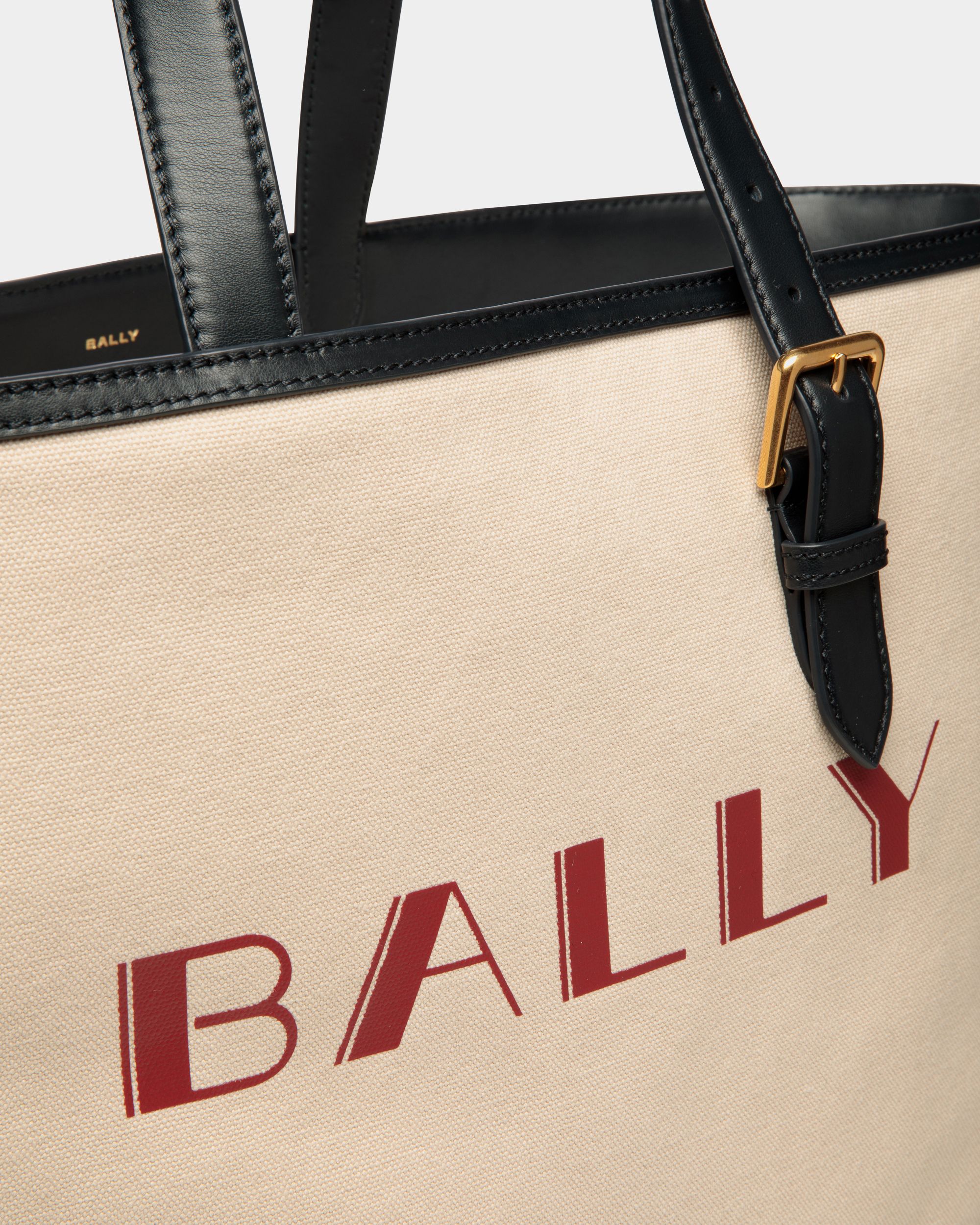 Summer Capsule Tragetasche Aus Canvas Und Leder In Natur Und Marineblau - Herren - Bally - 05