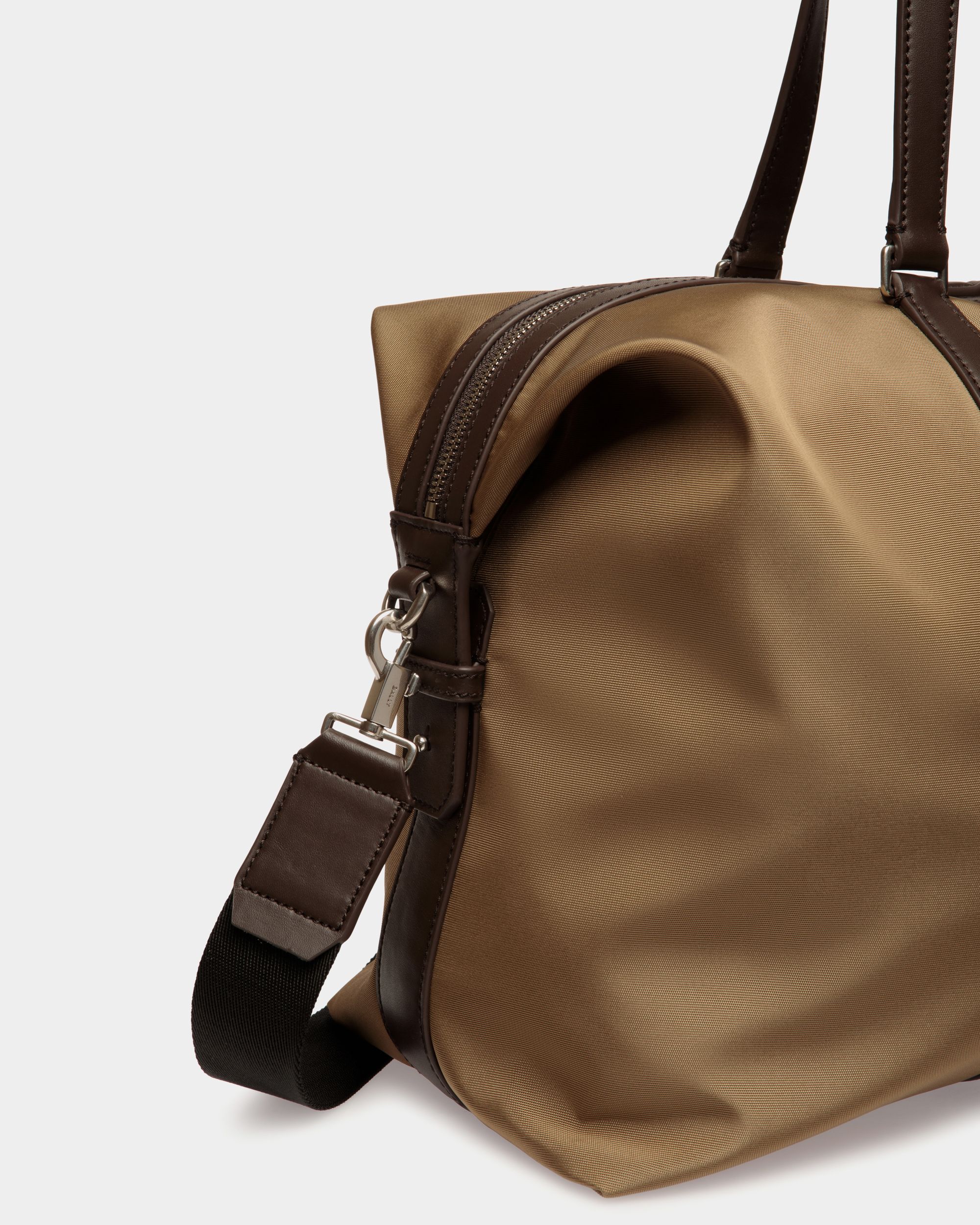 Code Reisetasche Aus Nylon In Camel - Herren - Bally - 05