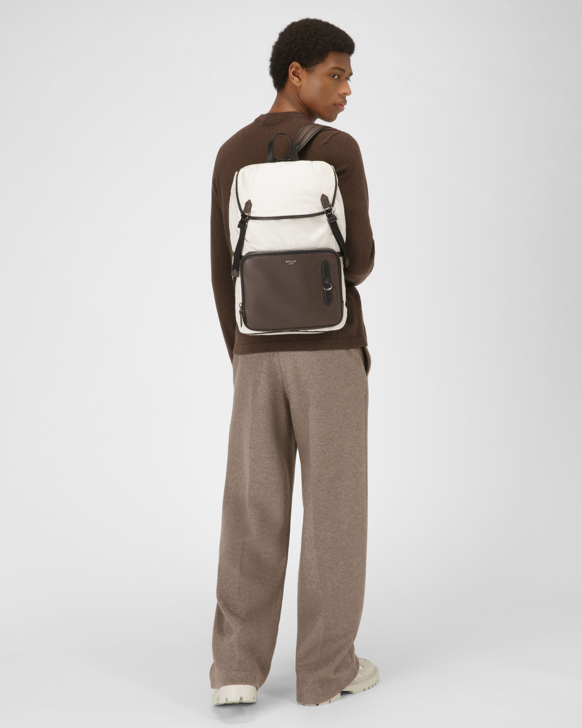 Bergmann Sac À Dos En Nylon Recyclé Blanc Poensiéreux - Homme - Bally - 06