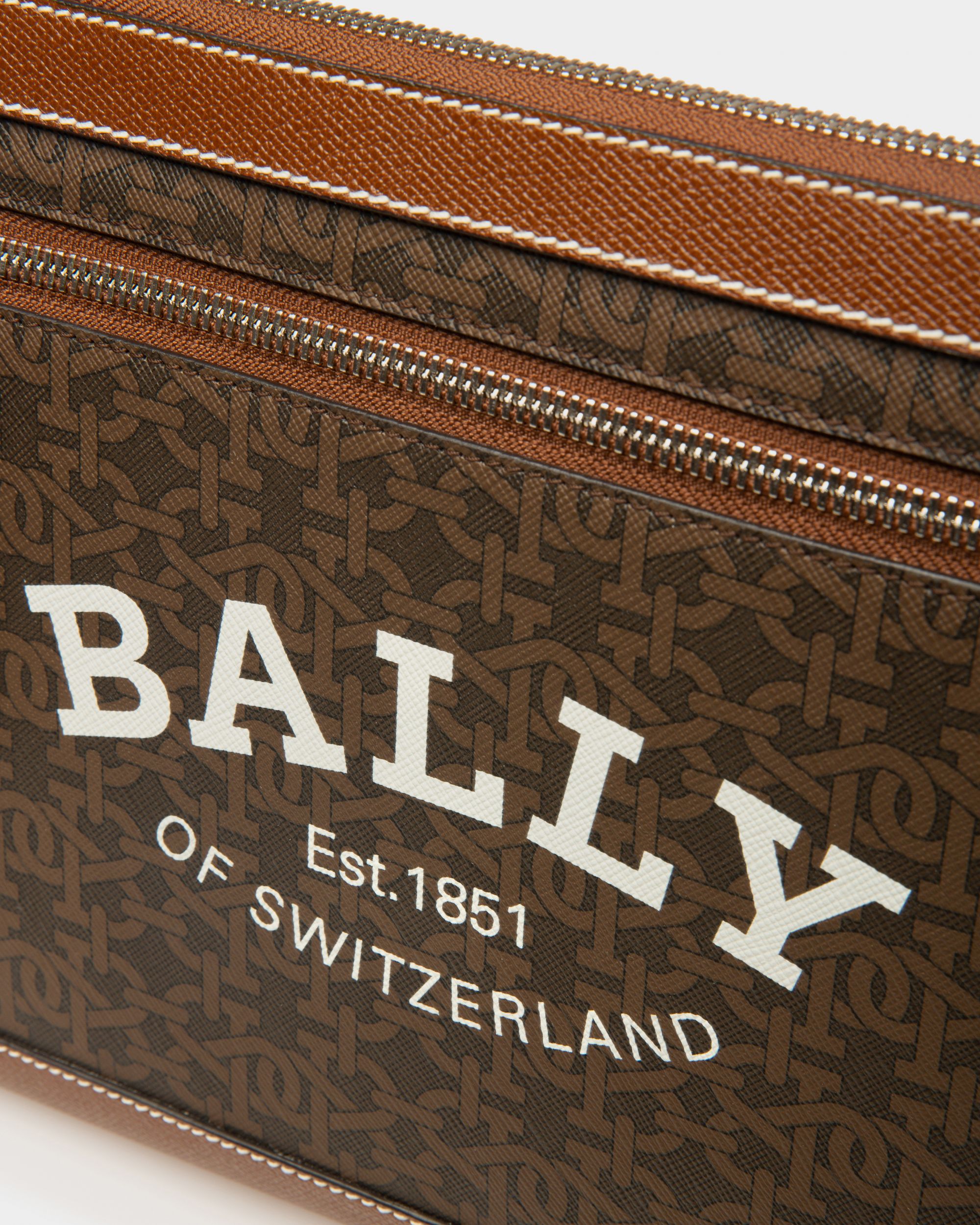 Pochette Cliff Avec Imprimé Monogram Marron - Homme - Bally - 04