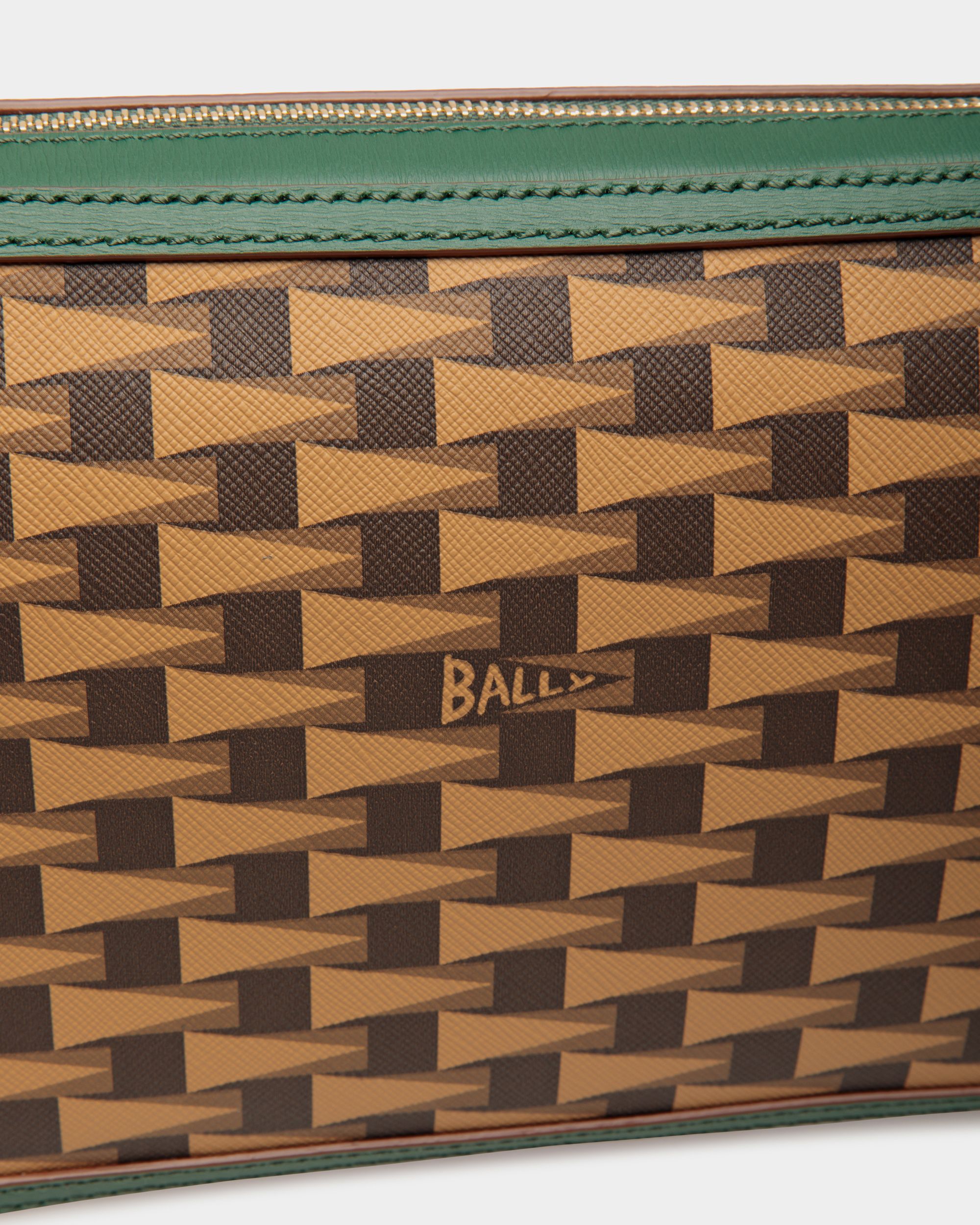 Pennant Clutch Aus Leder und TPU in Desert und Kelly Green - Herren - Bally - 04