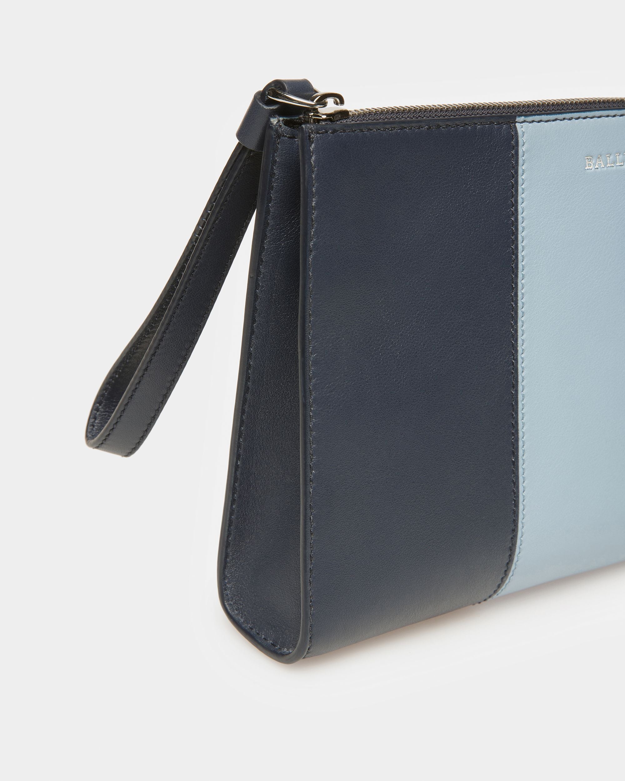 Haig Clutch Aus Leder In Mitternachtsblau Und Hellblau - Herren - Bally - 05