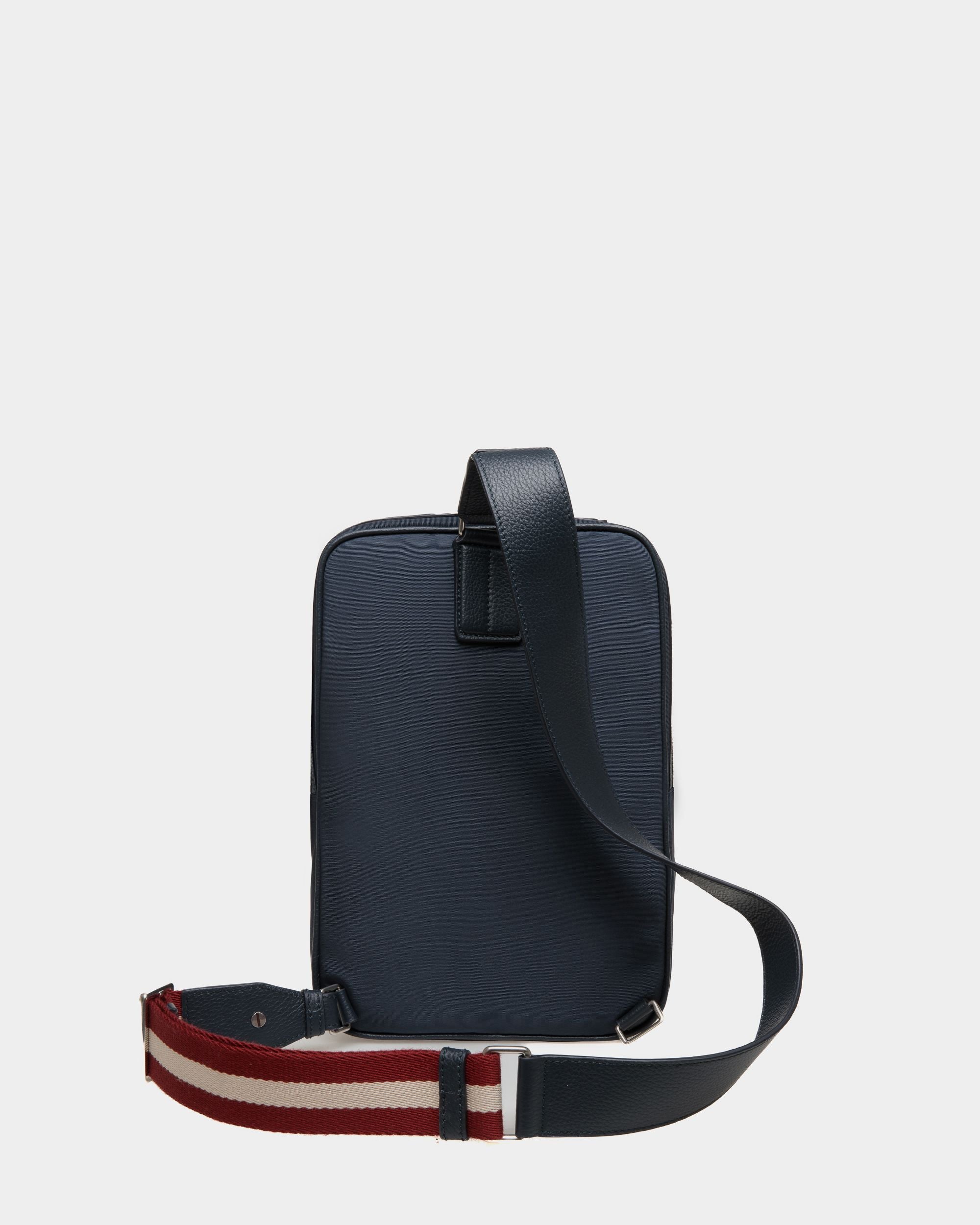 Code Sling Bag Aus Nylon - Herren - Bally - 02