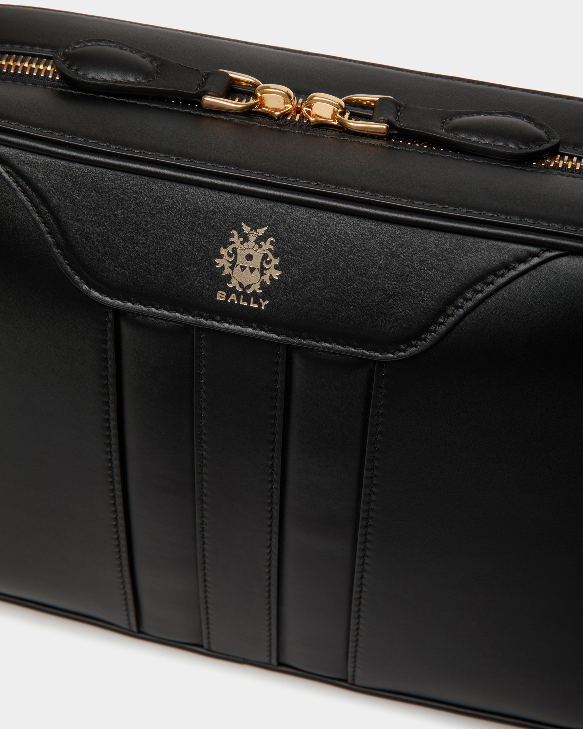 Beckett Crossbody Bag In Black Leather - Men's - Bally - 06