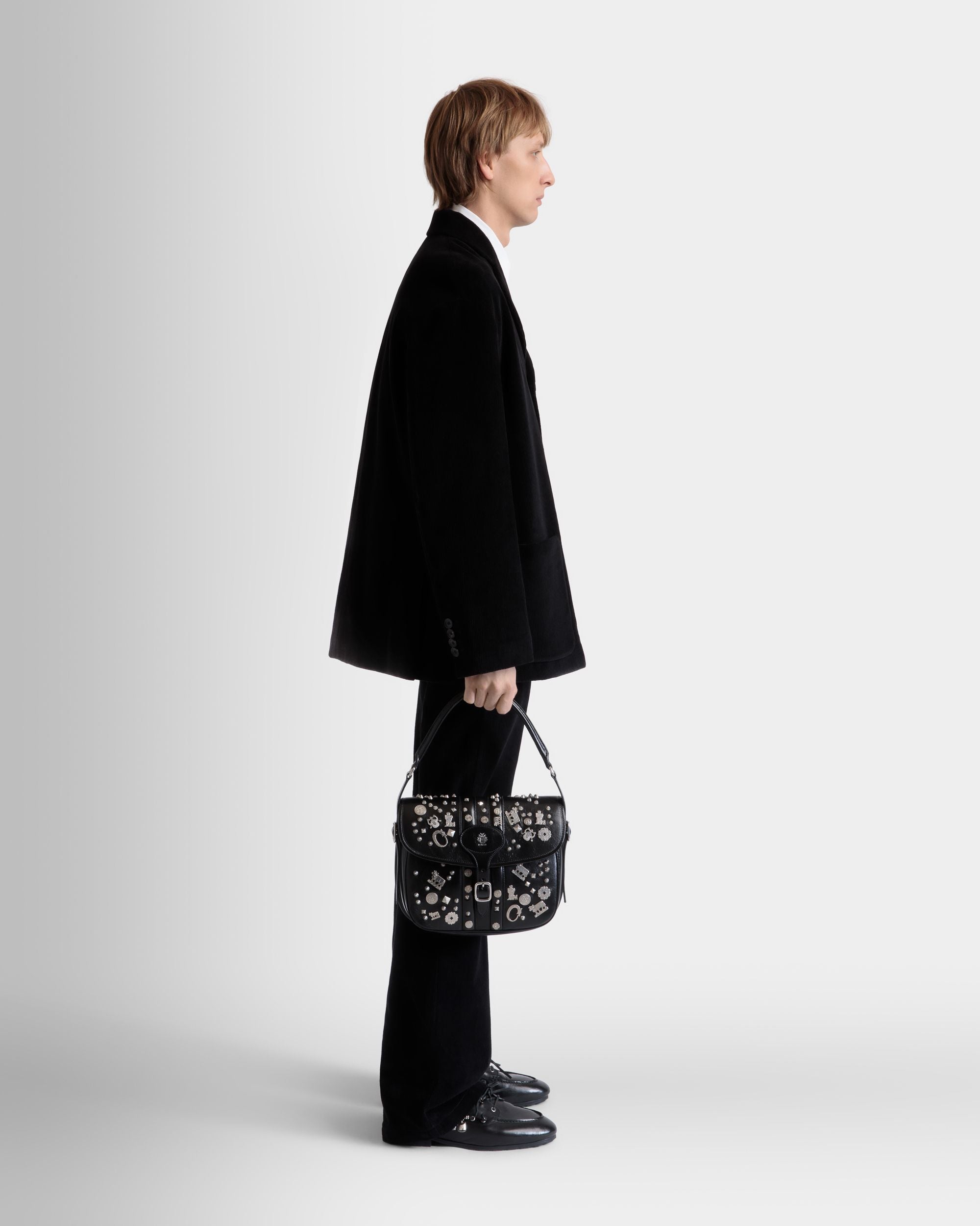 Beckett Umhängetasche Aus Schwarzem Leder Mit Nieten - Uomo - Bally - 02