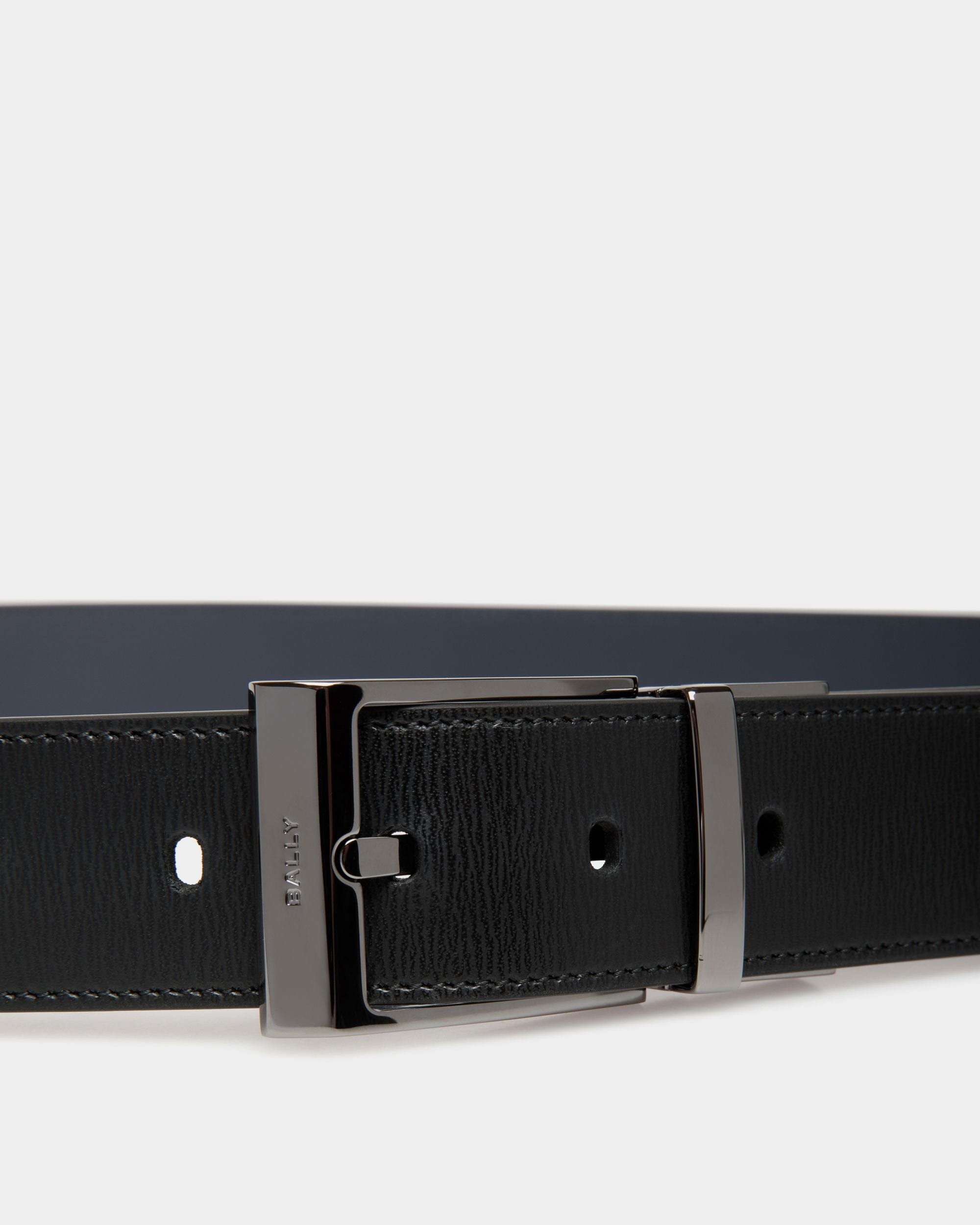 Cintura Regolabile E Reversibile Shiffie 35 mm In Pelle Nera E Navy Blue - Uomo - Bally - 04