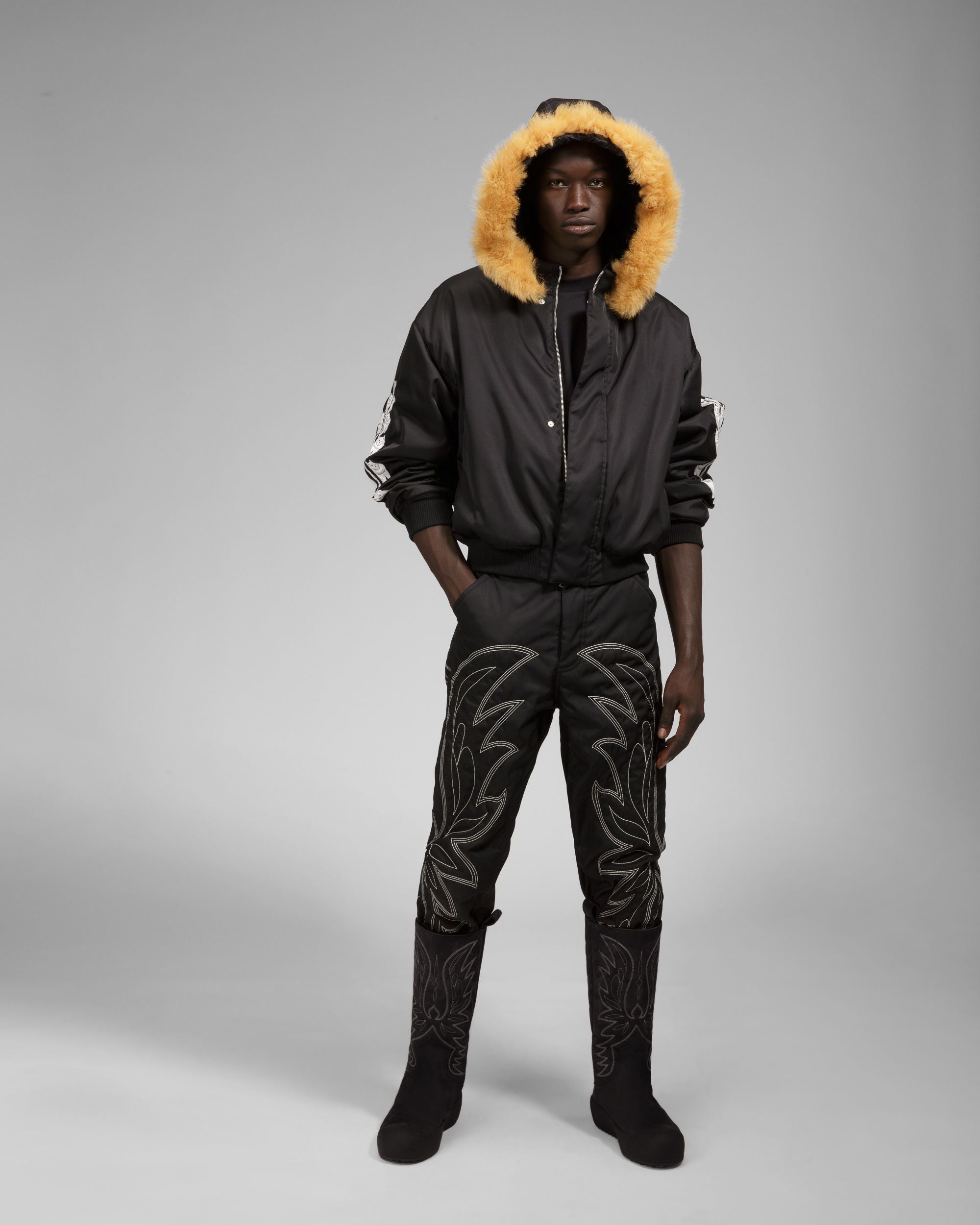 Bomberjacke Mit Shearling-Kapuze - Herren - Bally - 06