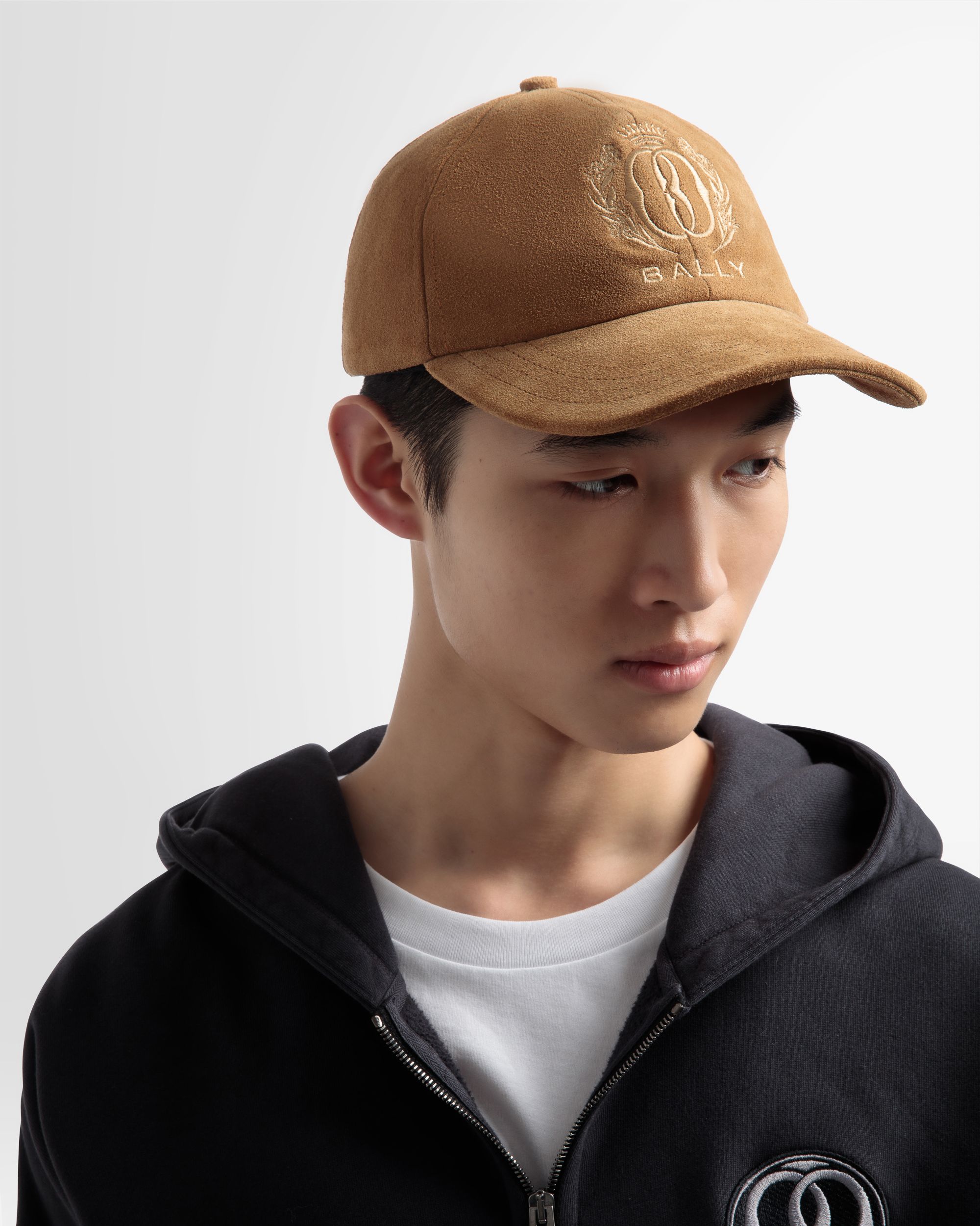 Cappello Da Baseball Ricamato In Pelle Ocra - Uomo - Bally - 02