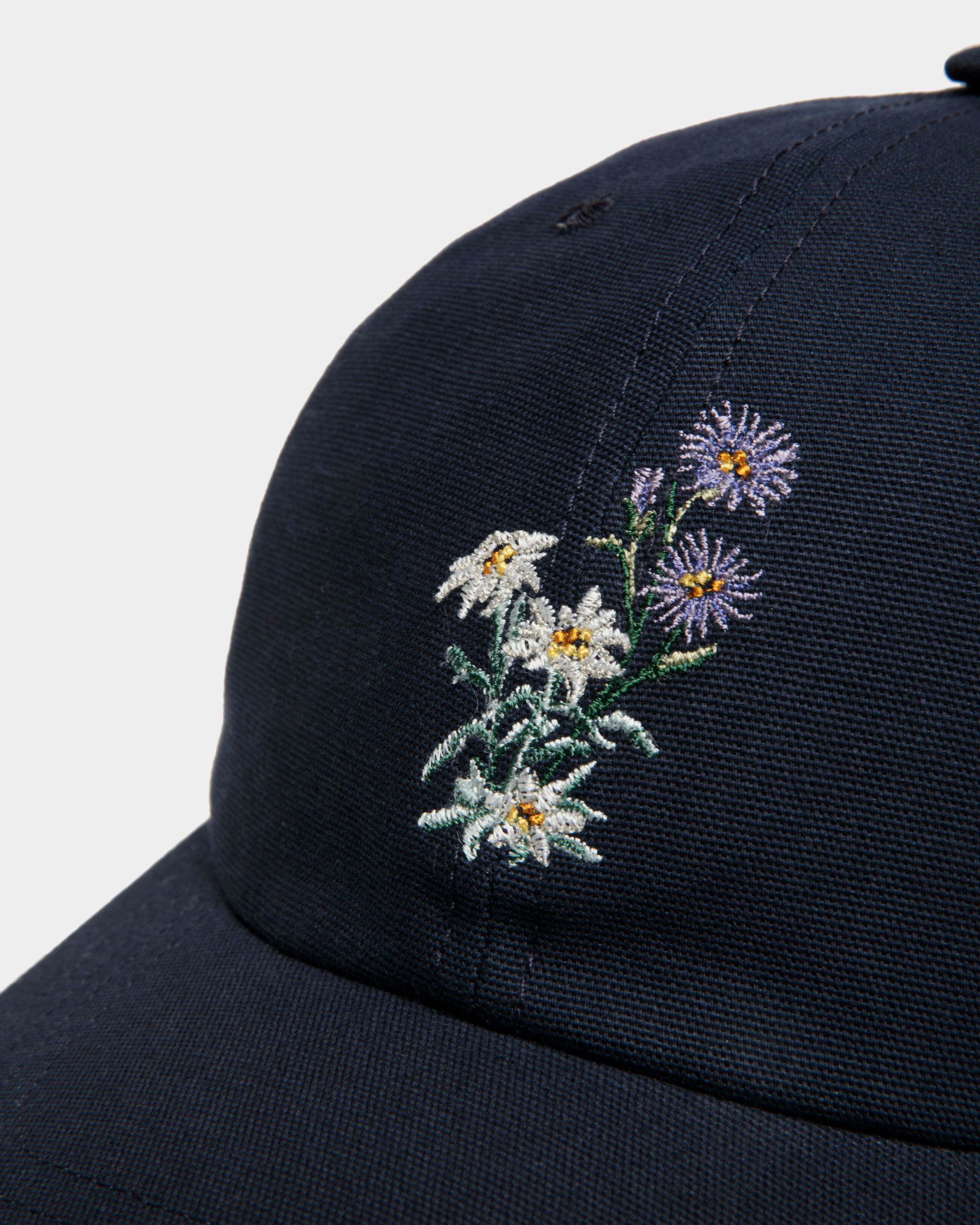 Baseball Hat With Mountain Flowers In Navy Blue Cotton - Men's - Bally - 04