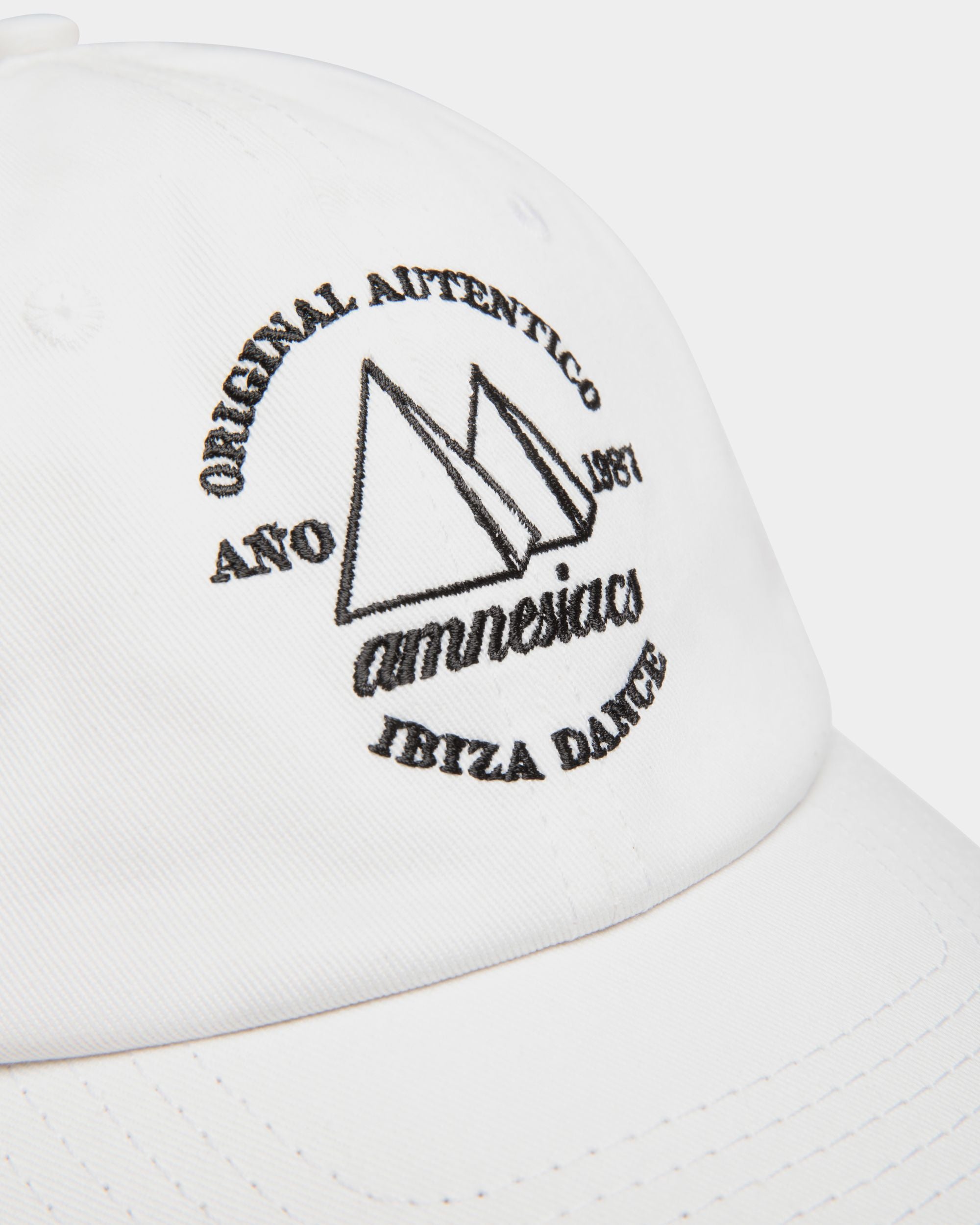 DJ Leo Mas x Bally Baseball Hat in White Cotton with Amnesia Embroidery - Men's - Bally - 04