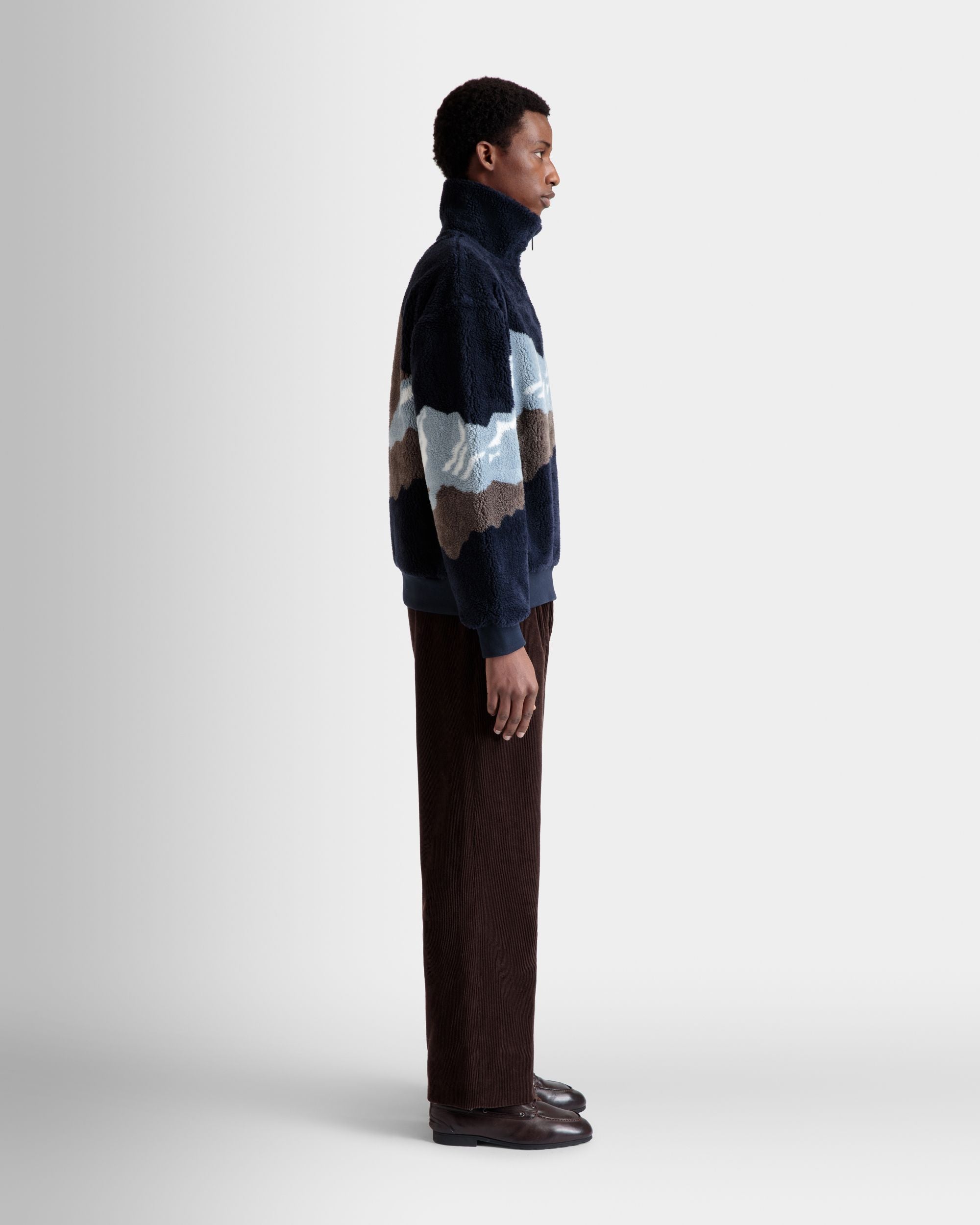 Winter Capsule Sweatshirt Mit Kurzem Reißverschluss Aus Fleece In Navy Blue - Homme - Bally - 05