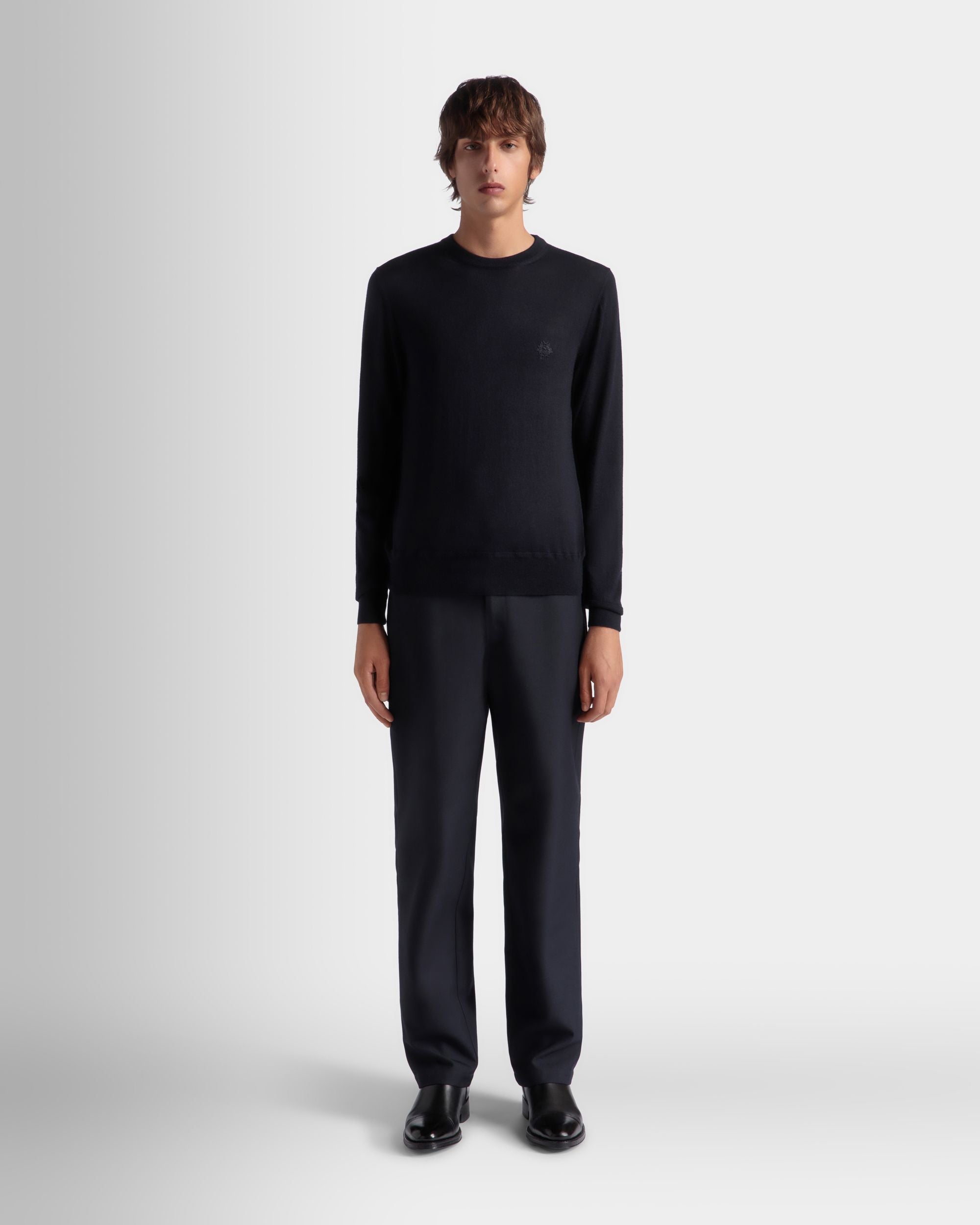 Pull Ras-Du-Cou Collection Voyage Adrien Brody En Cachemire Navy Blue - Homme - Bally - 02