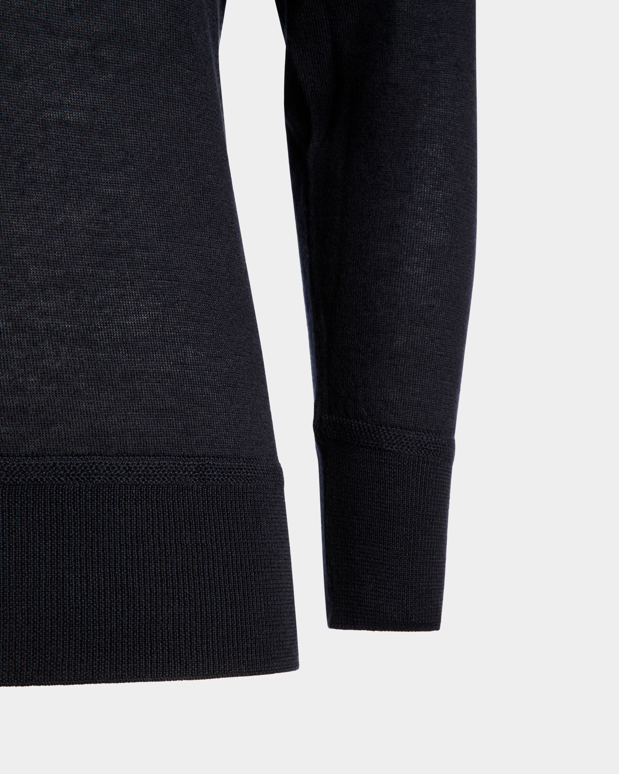 Pull Ras-Du-Cou Collection Voyage Adrien Brody En Cachemire Navy Blue - Homme - Bally - 06