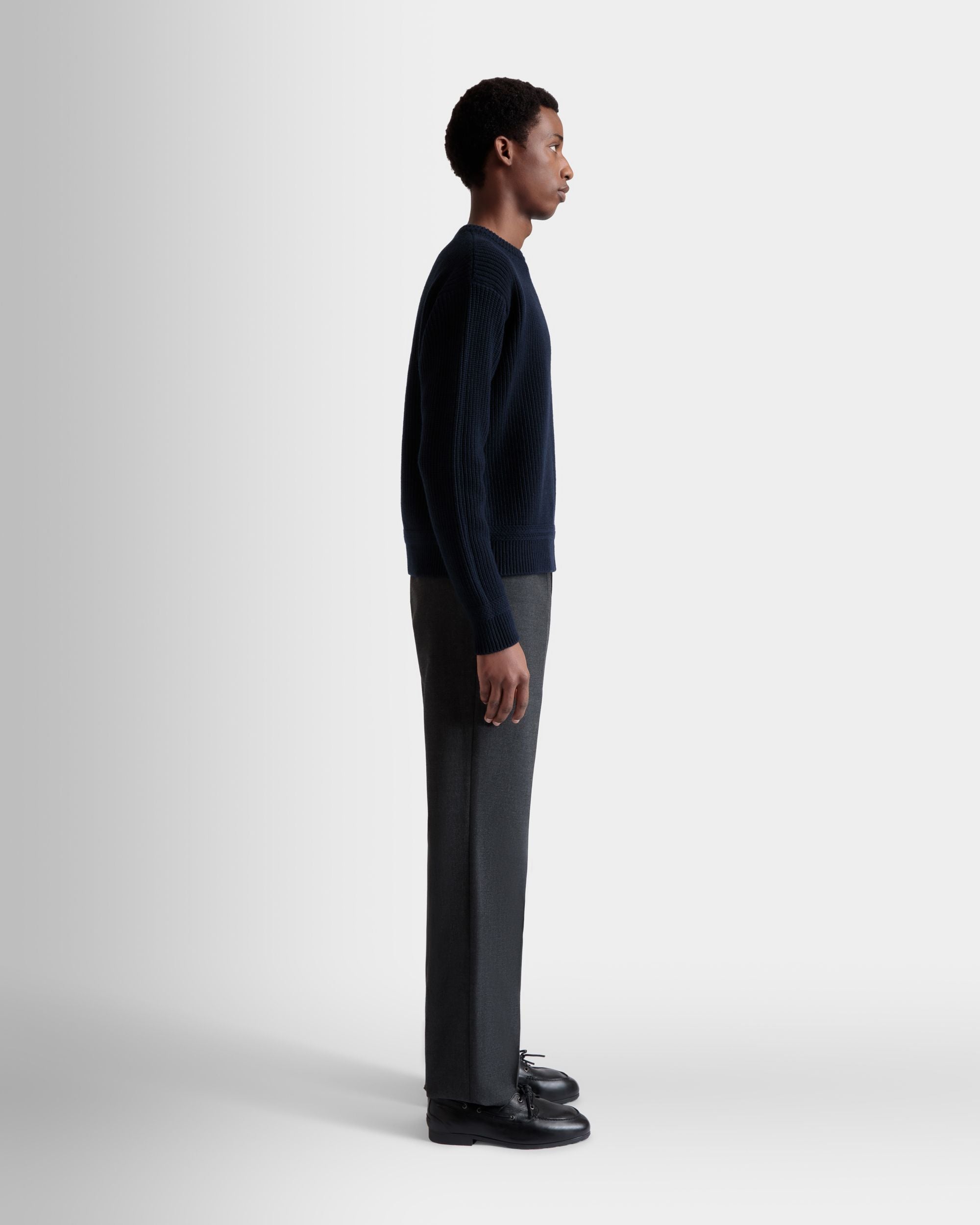 Pull À Col Ras-Du-Cou Avec Logo Bally Crest En Laine Navy Blue - Homme - Bally - 06