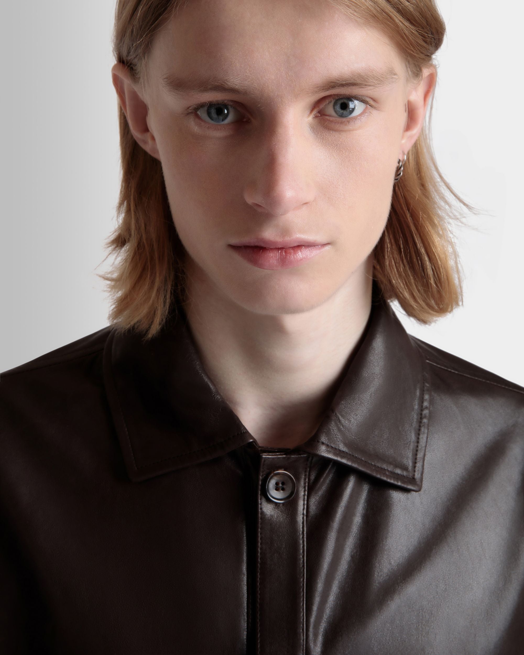 Sahara-Jacke Aus Leder In Ebenholzschwarz - Herren - Bally - 03