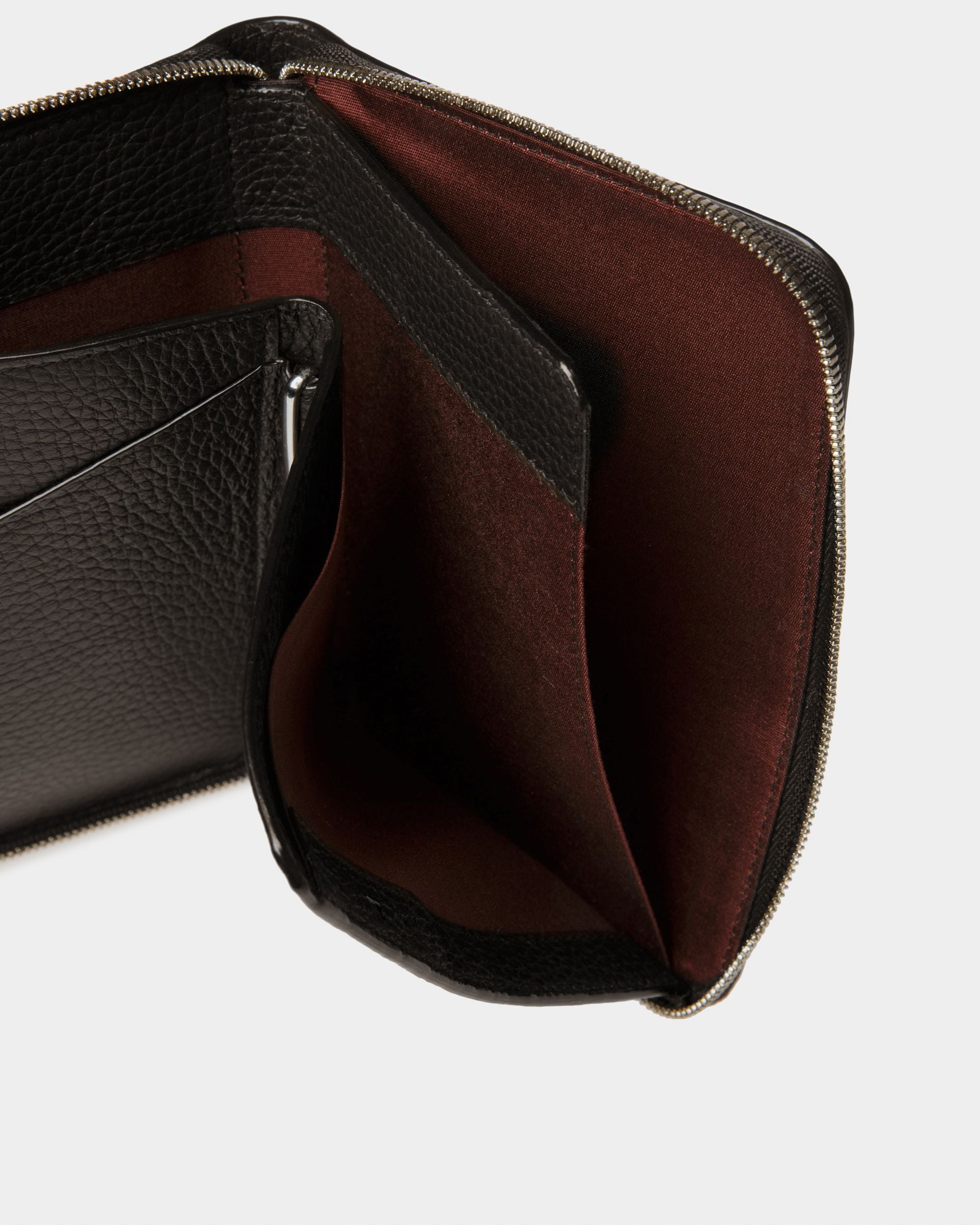 Serwyn Portefeuille De Voyage En Cuir Noir - Homme - Bally - 04