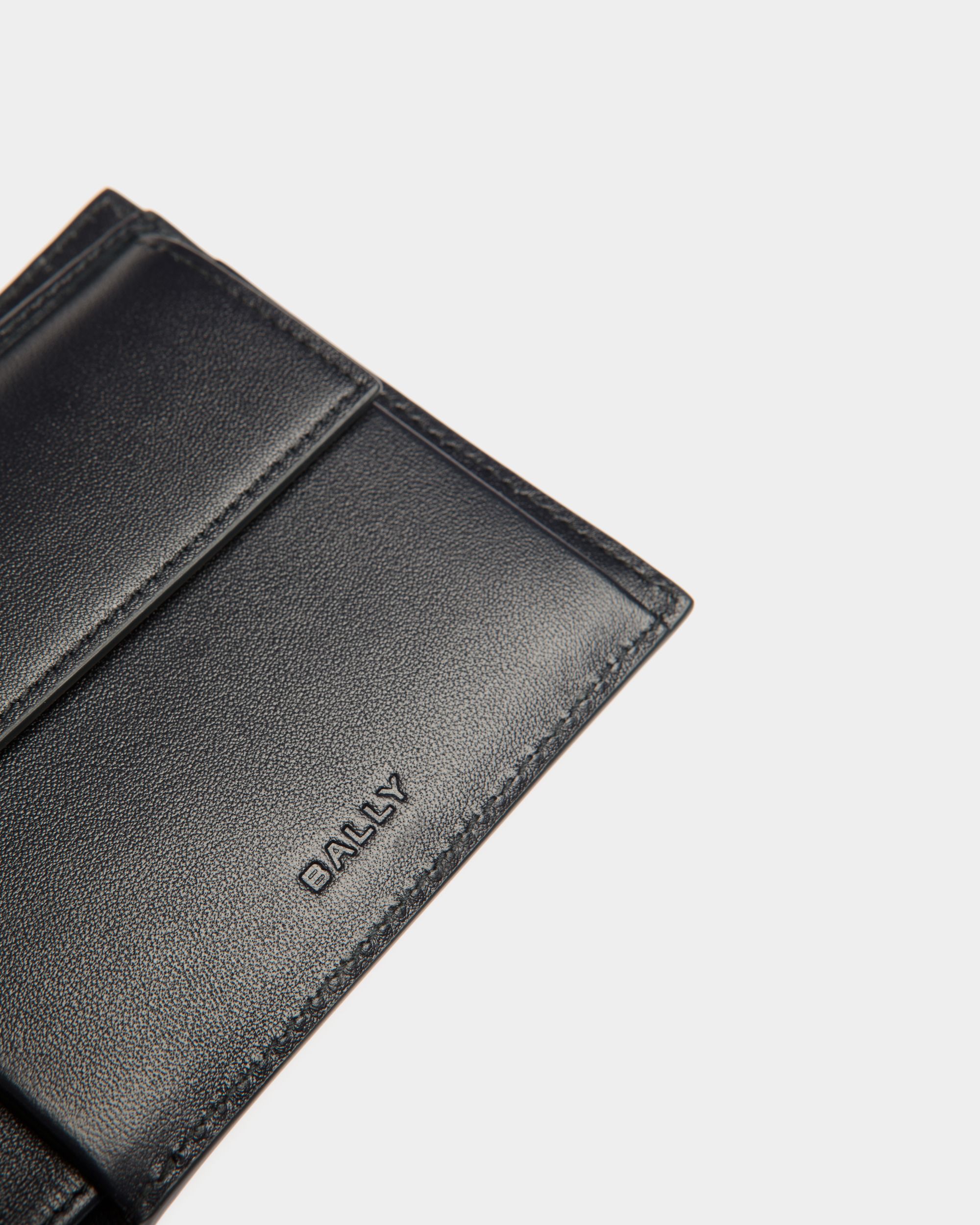 Mythos Bifold in Navy Blue Recycled Leather - Men's - Bally - 05