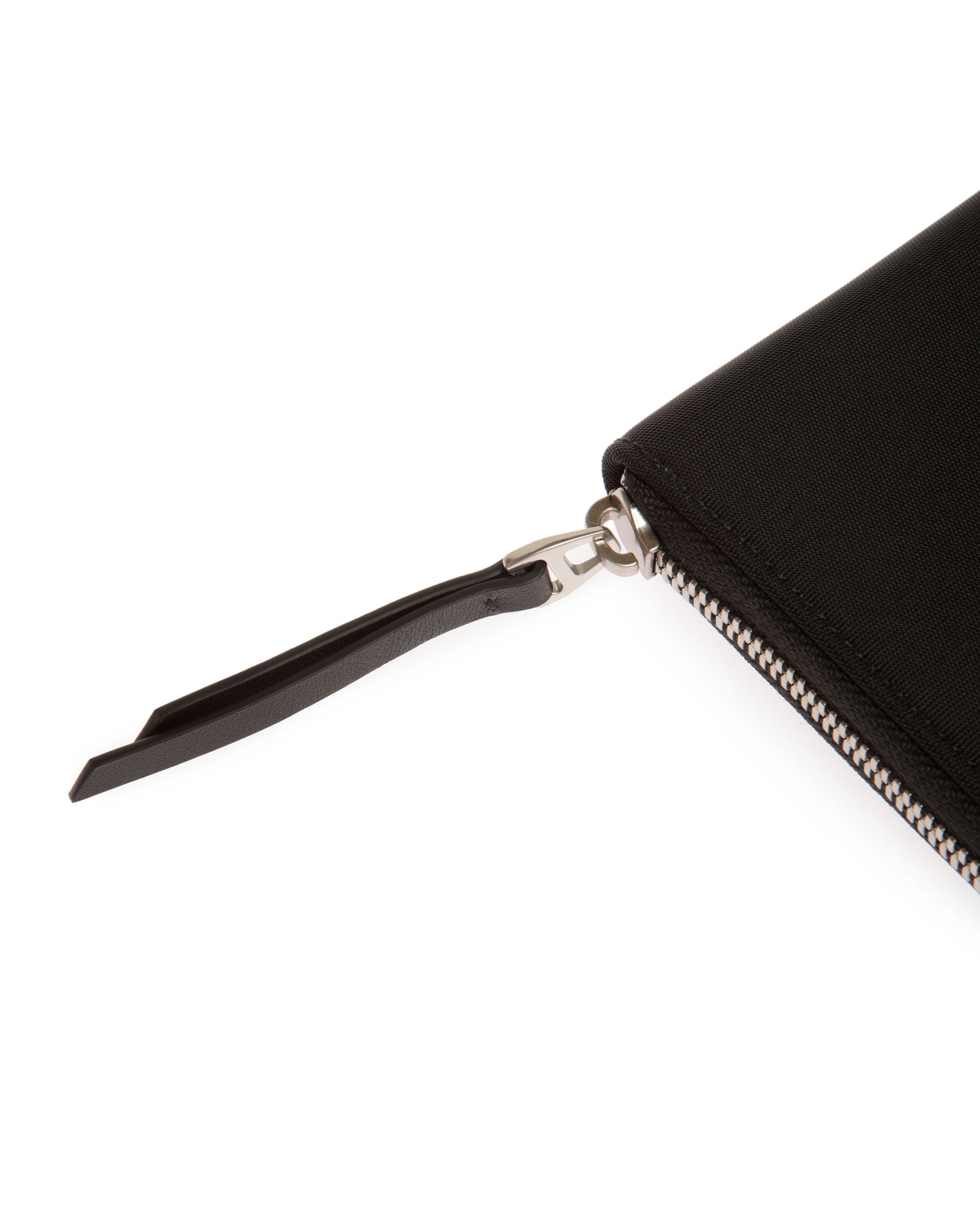 Portafoglio Con Zip Integrale Code In Nylon Nero - Uomo - Bally - 05
