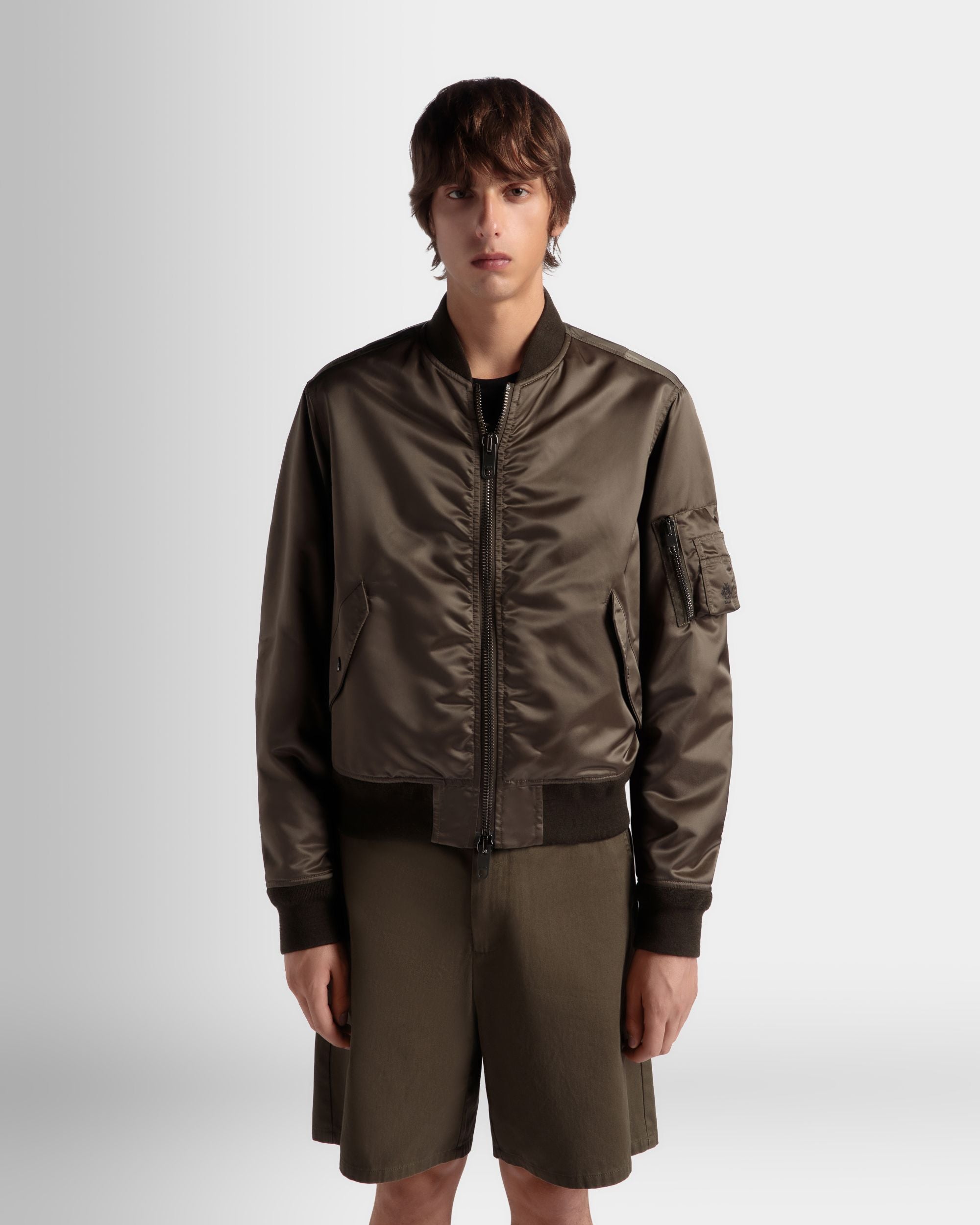 Bomberjacke Aus Nylon In Military Green Aus Der Adrien Brody Travel-Kollektion - Herren - Bally - 03