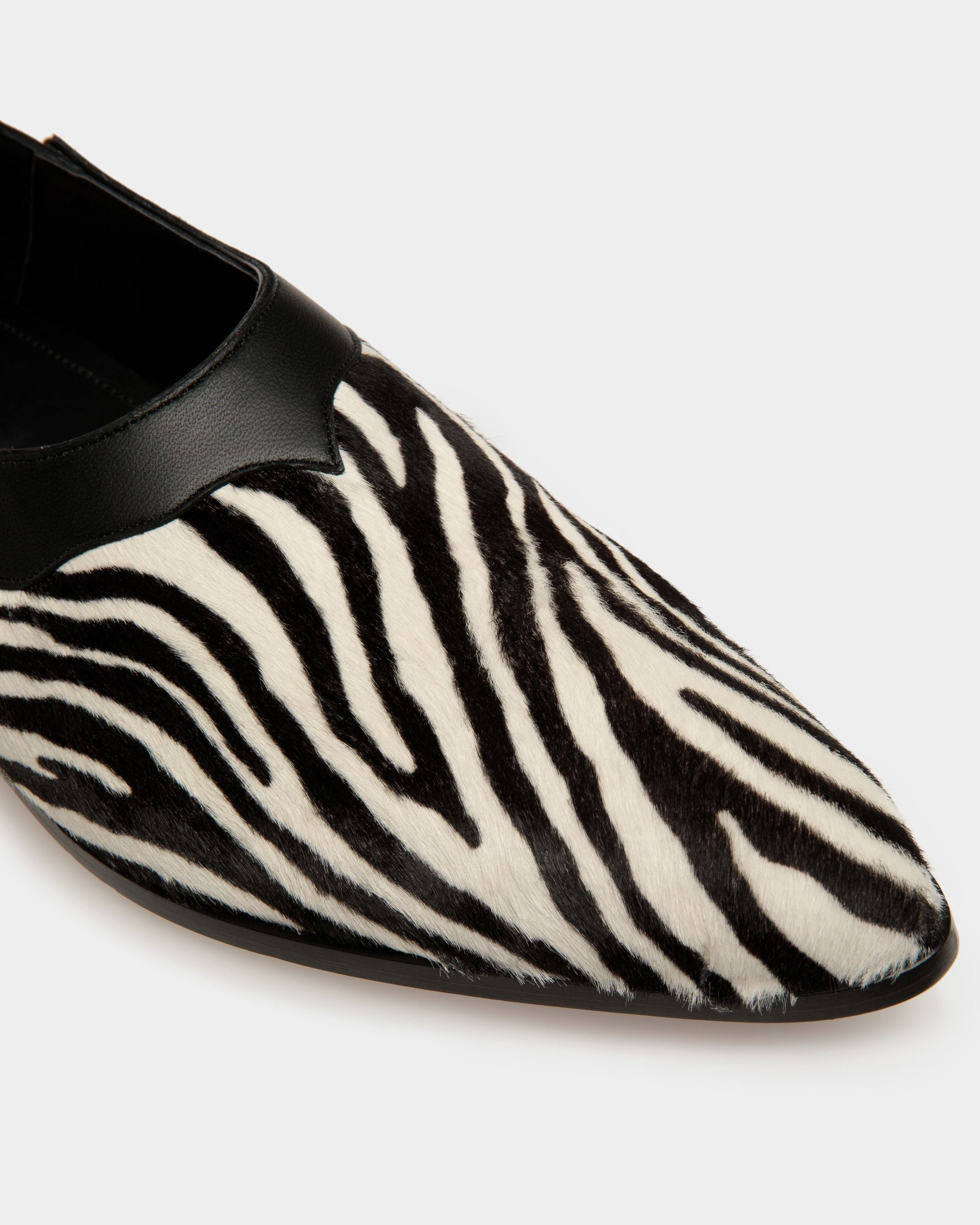 Vegas Flacher Loafer Aus Leder Und Kalbsleder Mit Fell In Schwarz Und Weiß - Herren - Bally - 04