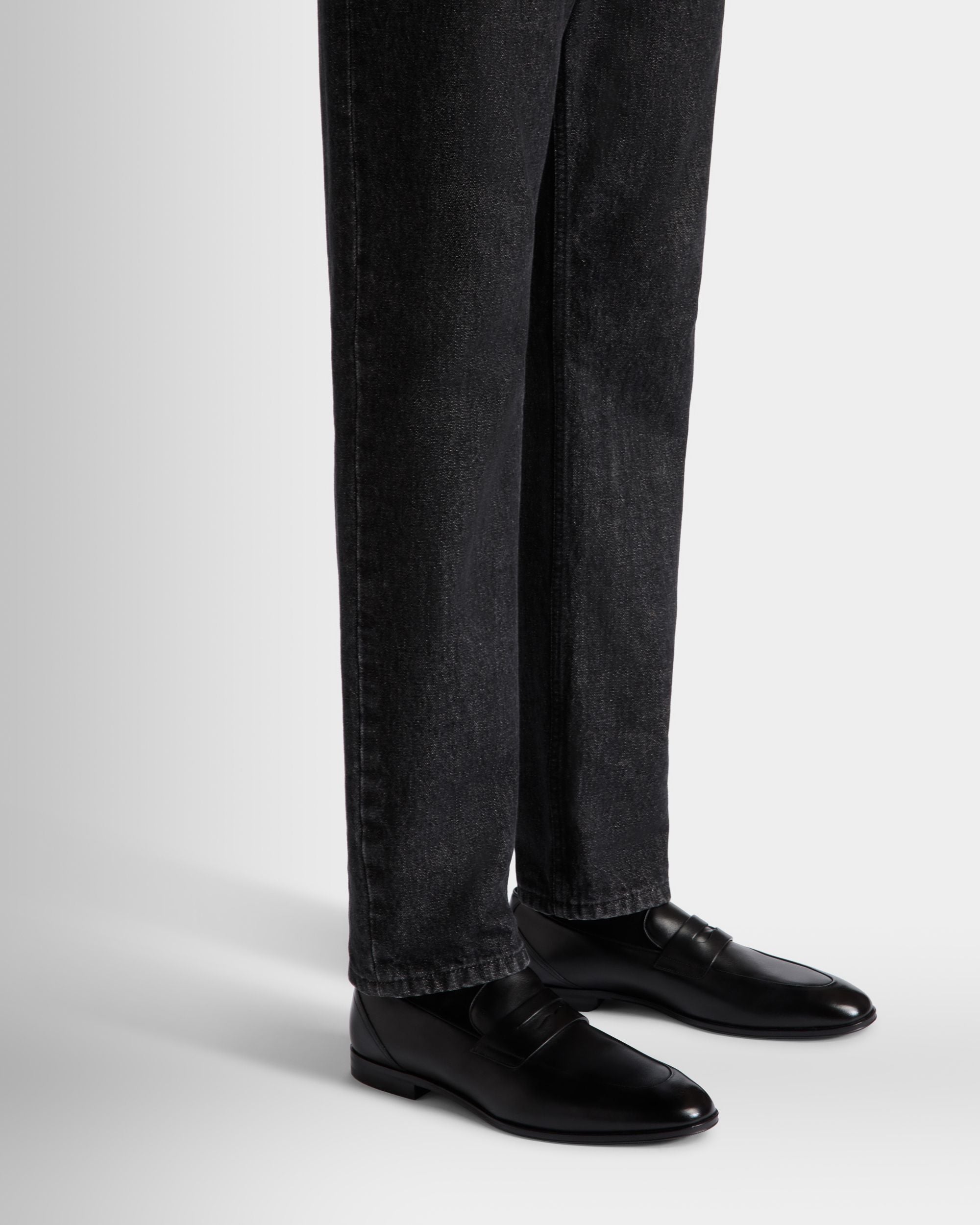 Westminster Loafer In Black Leather - Men's - Bally - 02