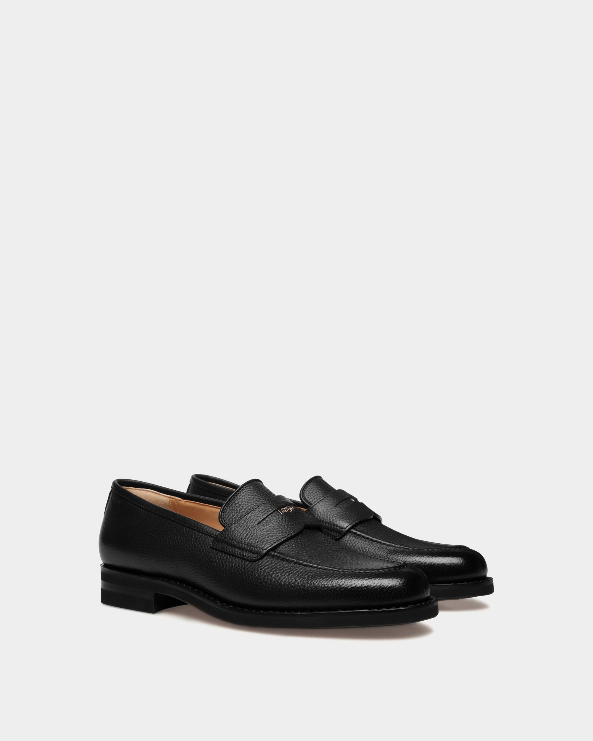 Schoenen Loafer Aus Genarbtem Leder In Schwarz - Herren - Bally - 02