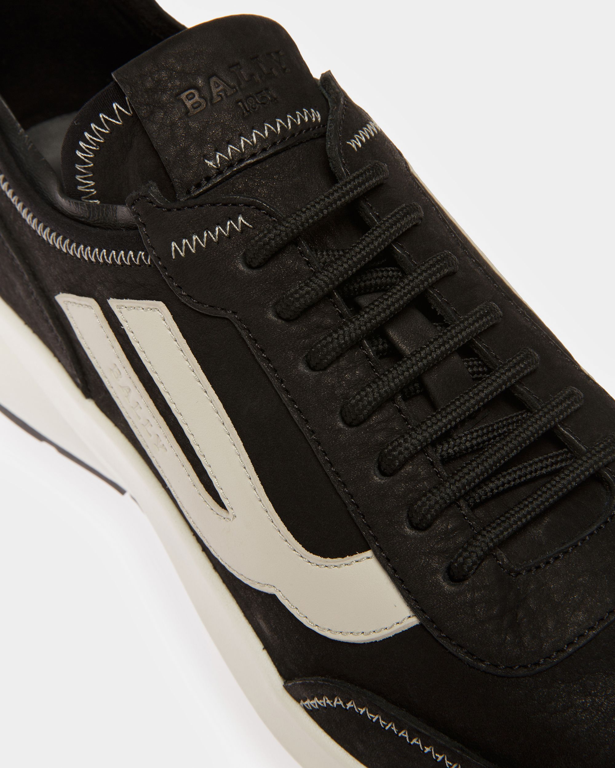 Darys Sneakers En Cuir Noir Et Blanc Poussière - Homme - Bally - 05