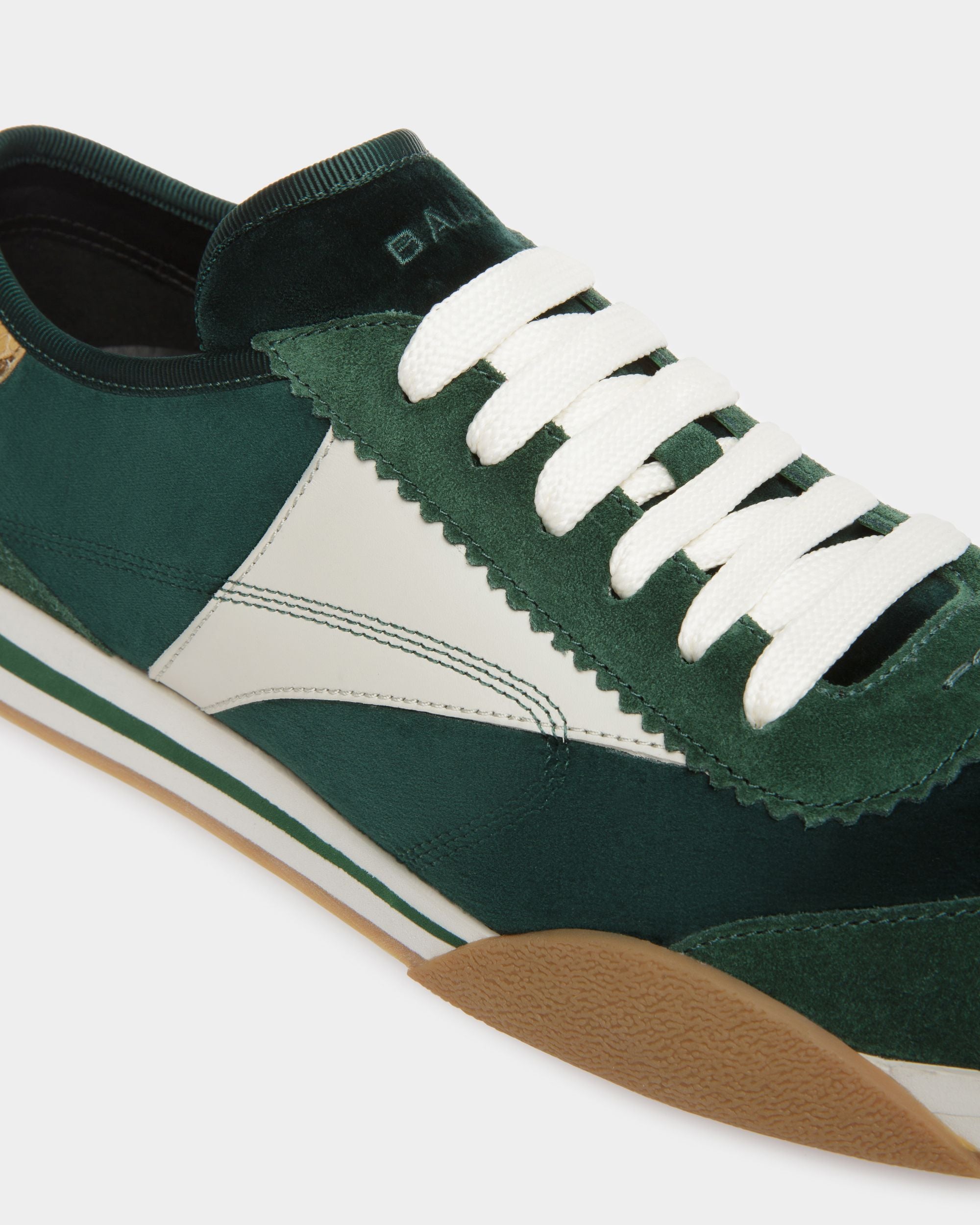 Sneaker Sussex In Pelle E Cotone Verde E Bianco Cipria - Uomo - Bally - 06