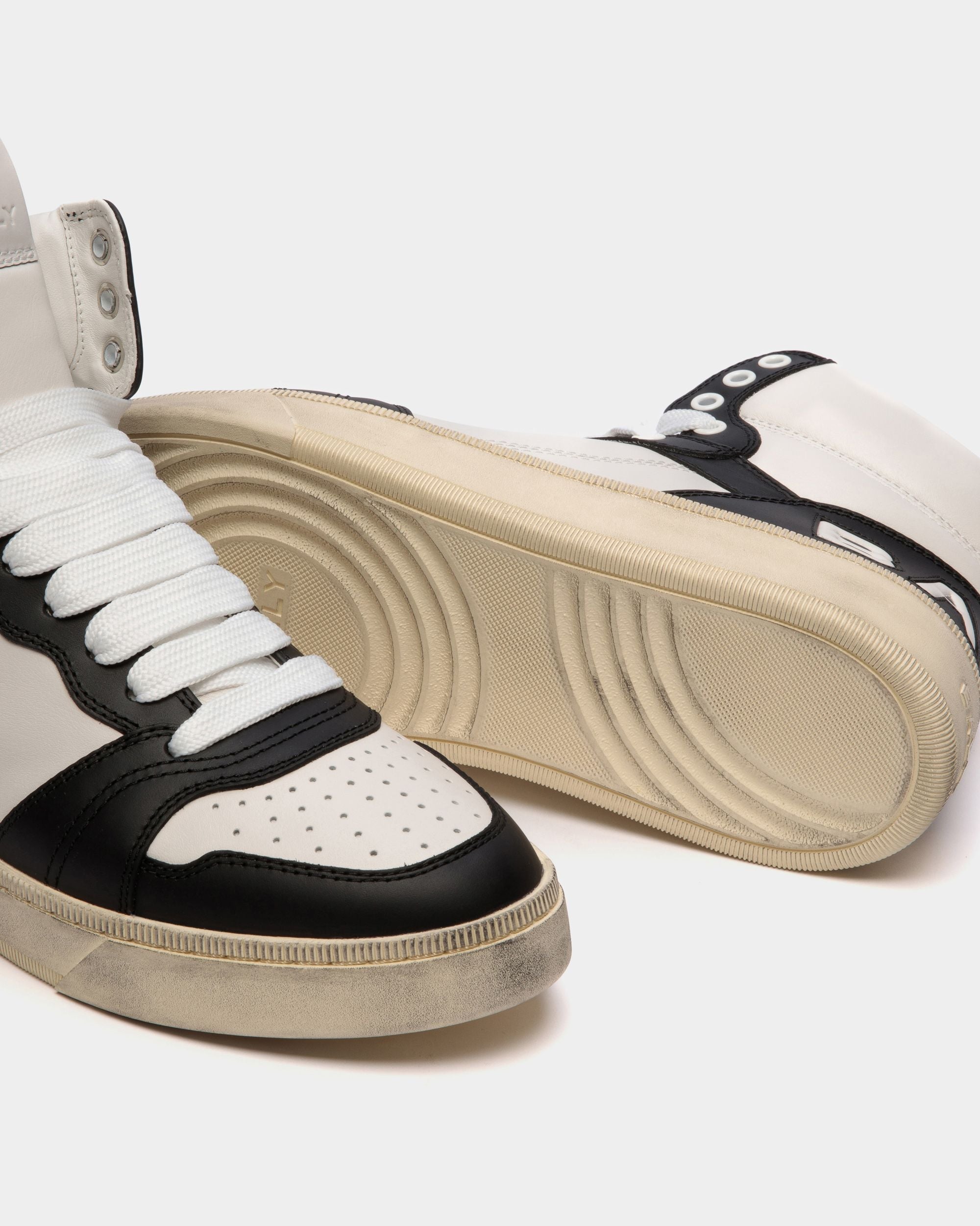 Raise High-Top Sneaker in Black And White Leather - Men's - Bally - 04