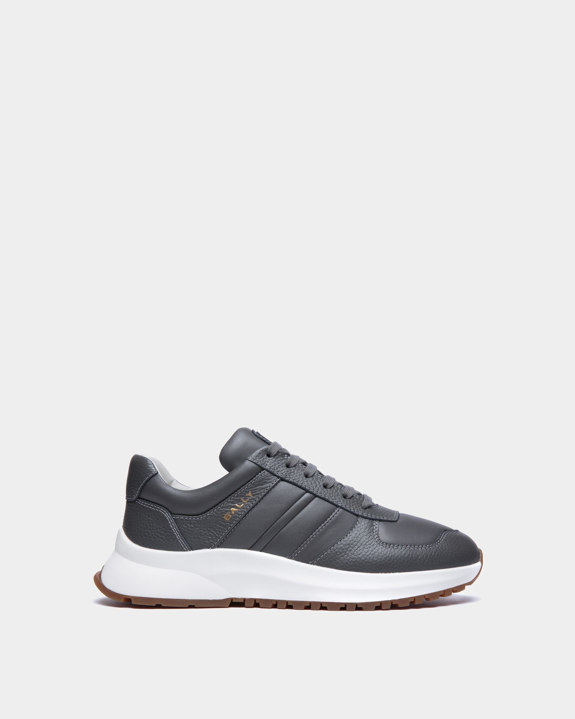 Outline Sneaker In Grey Grained Leather - Men's - Bally - 01