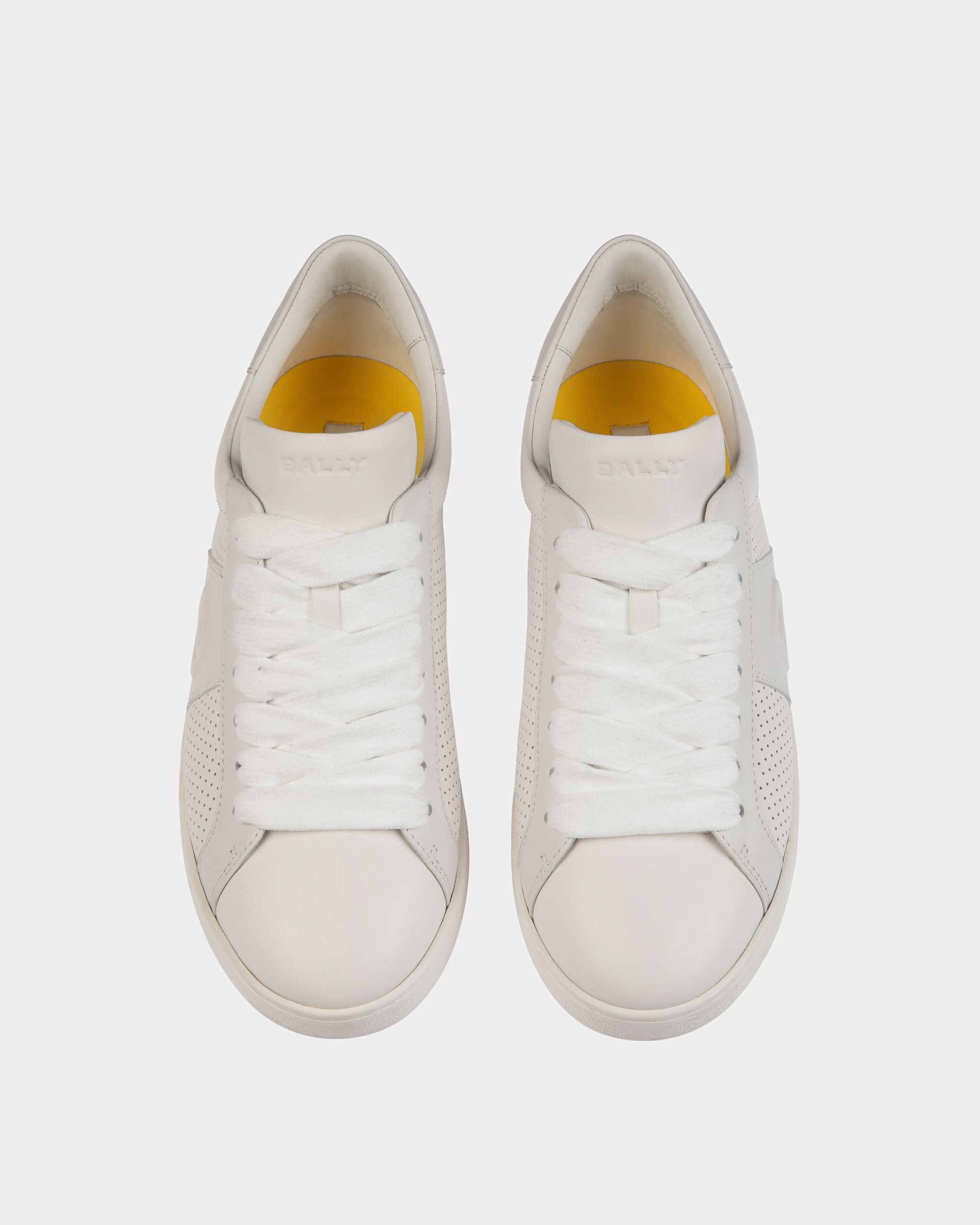 Sneaker Aus Leder In Weiß Aus Der Adrien Brody Travel-Kollektion - Herren - Bally - 05