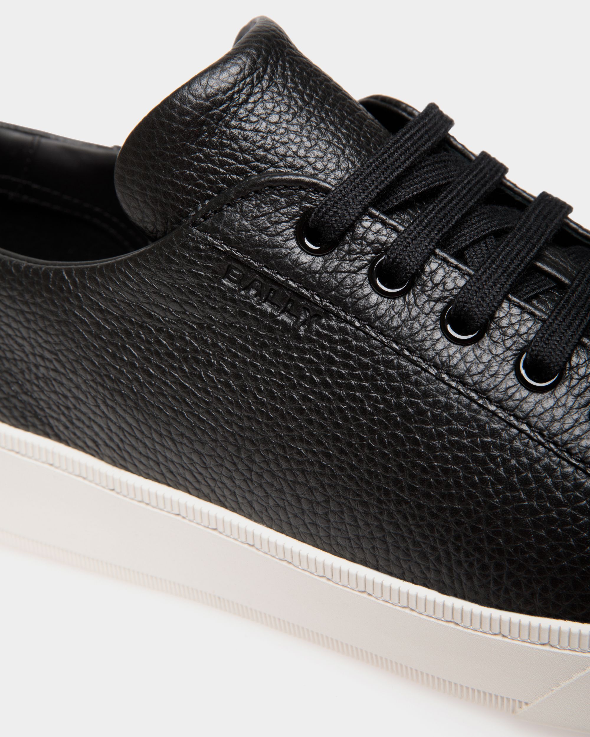 Sneaker Raise In Pelle Granata Nera - Uomo - Bally - 05