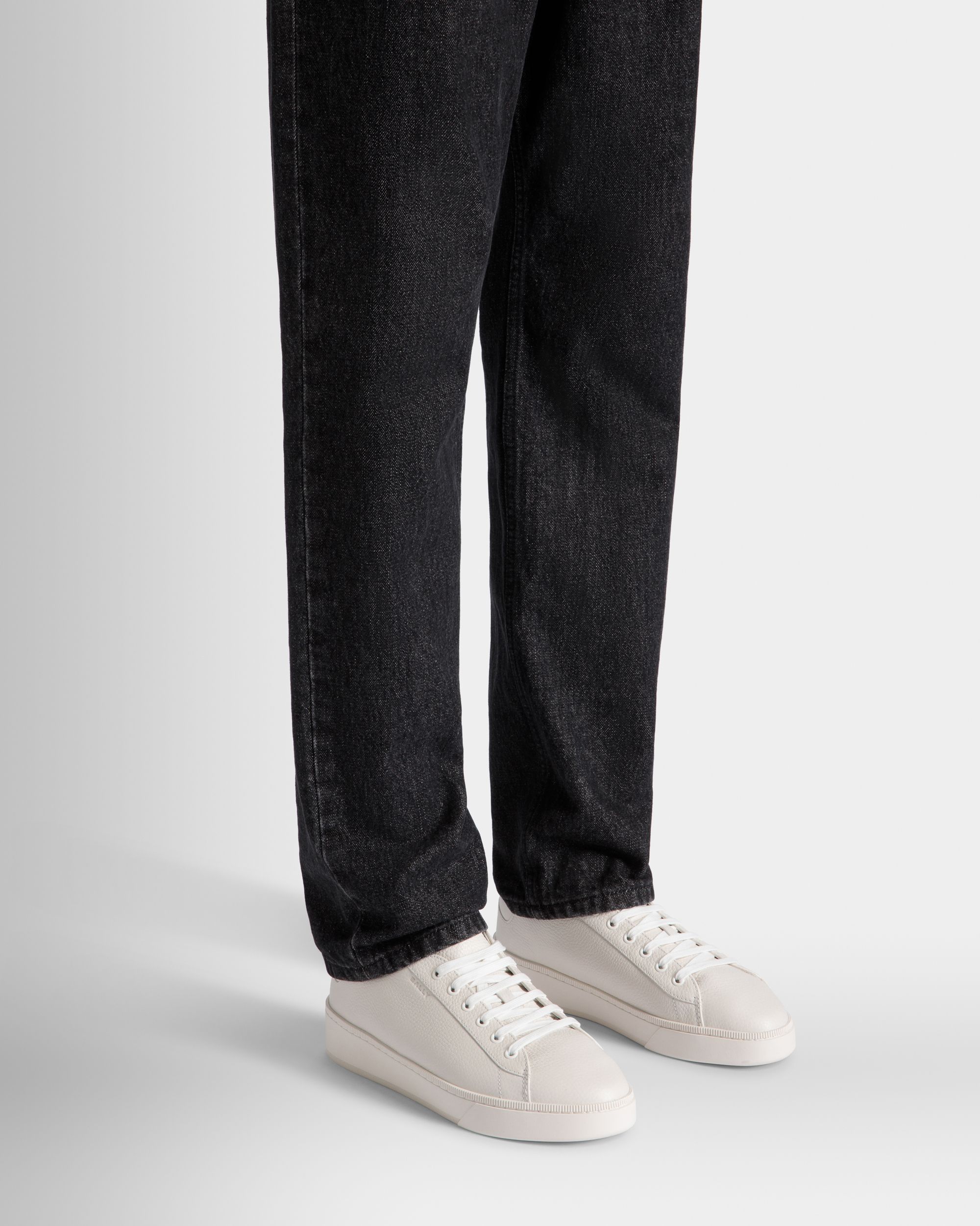 Raise Sneaker Aus Genarbtem Leder In Weiß - Herren - Bally - 02